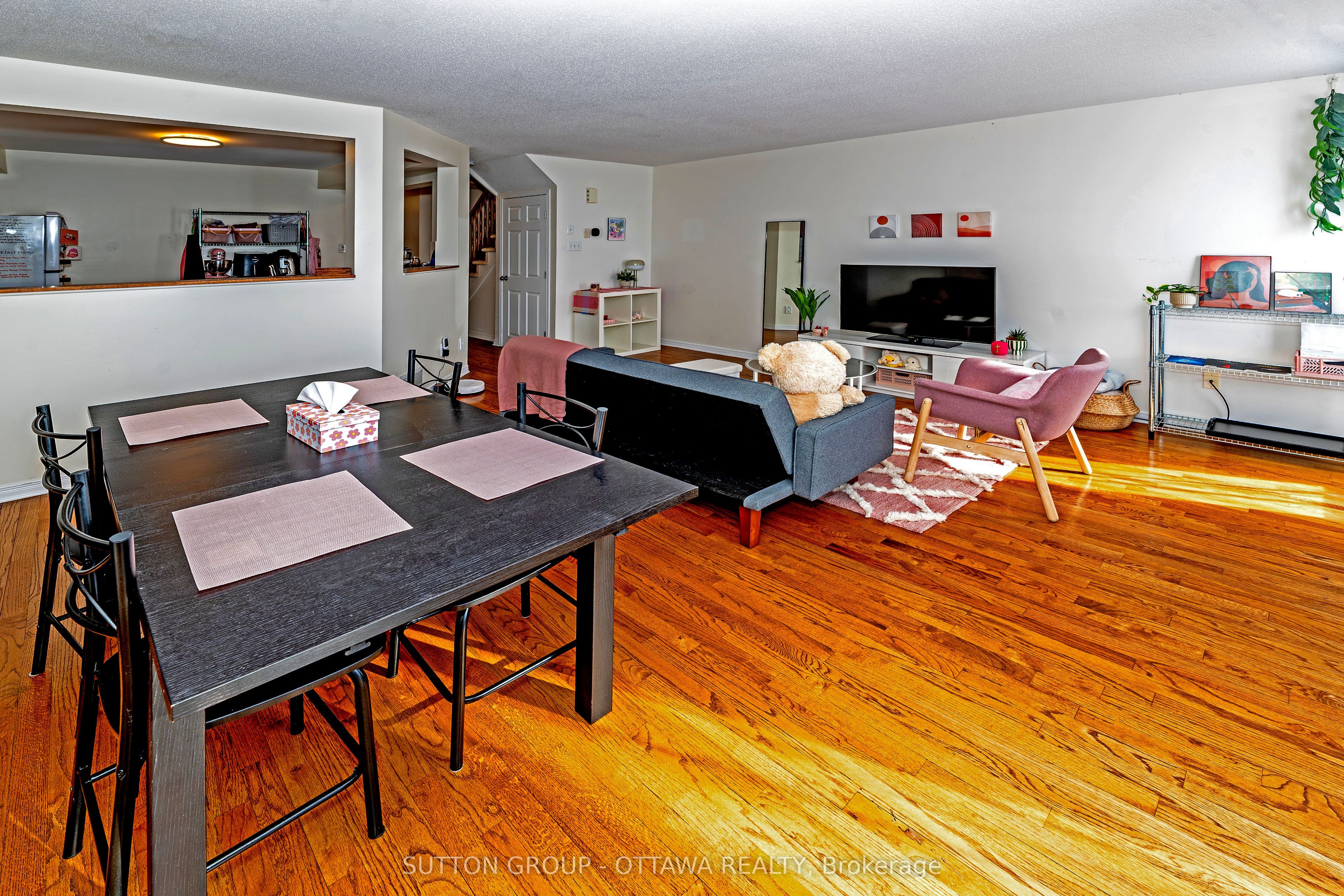 110 Chartley Private Property Photo 17
