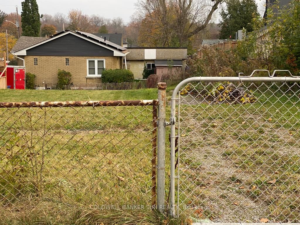 449 York Road Property Photo 2