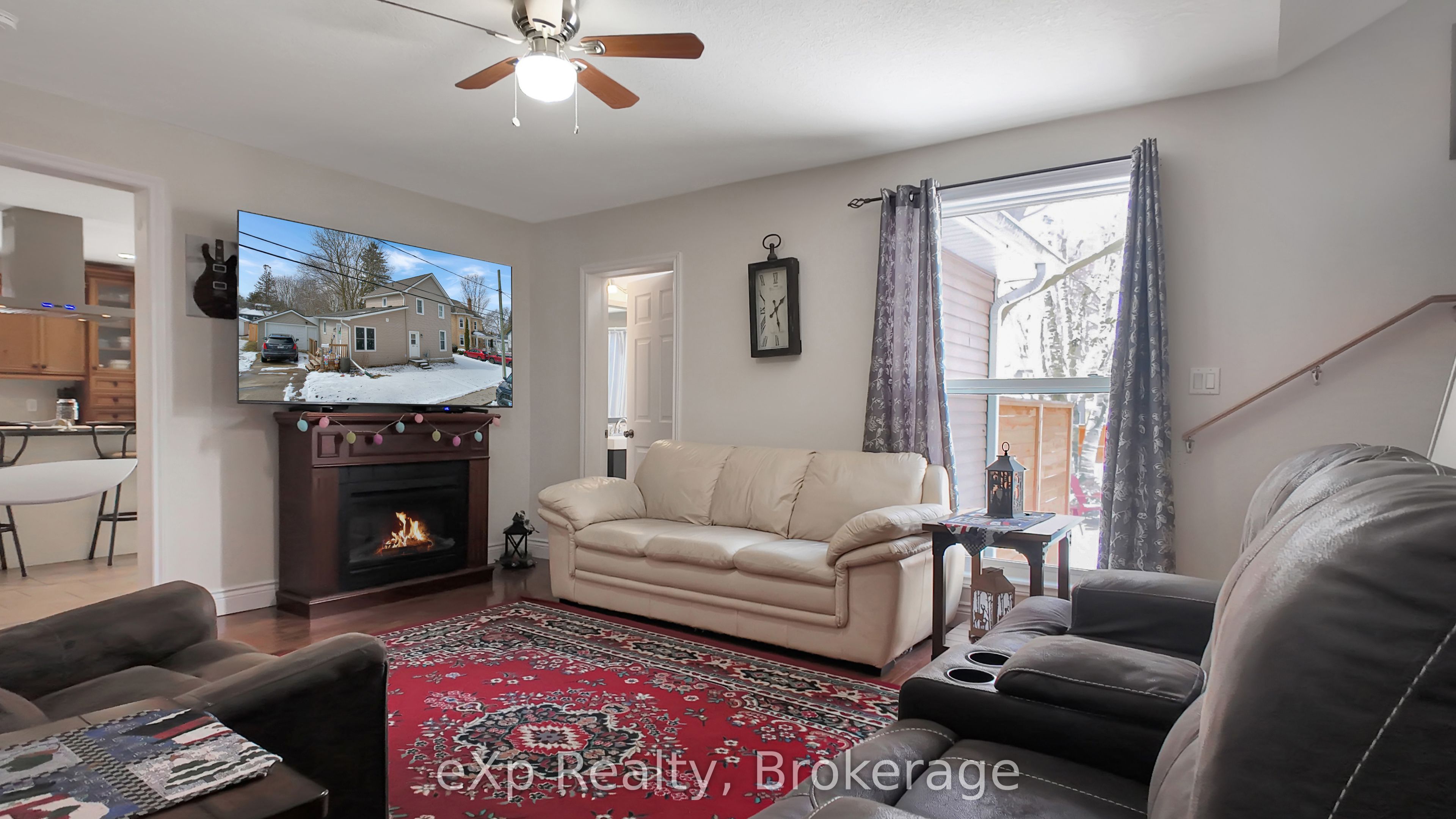 370 6th Avenue Property Photo 13