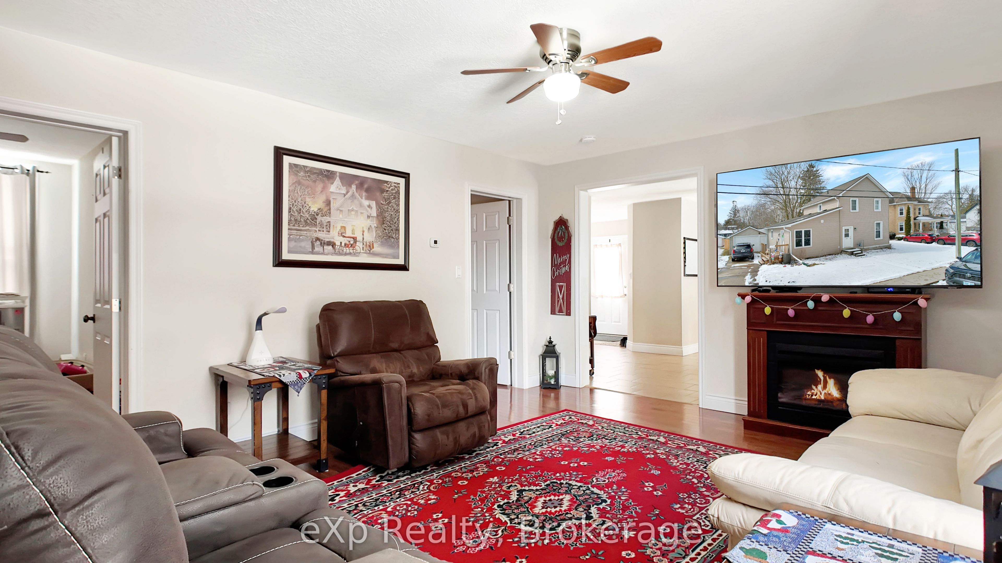 370 6th Avenue Property Photo 16