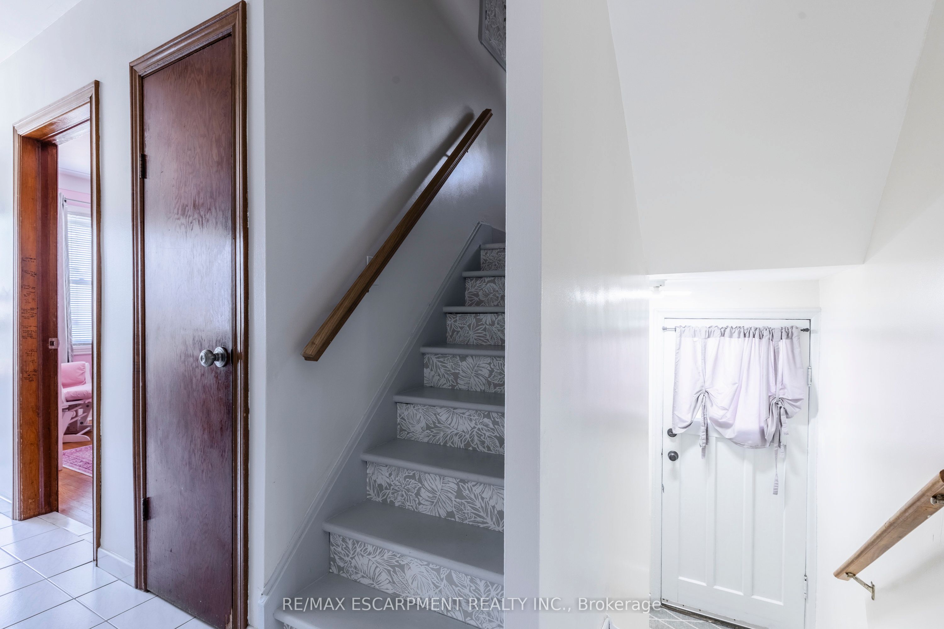 118 Julian Avenue Property Photo 19