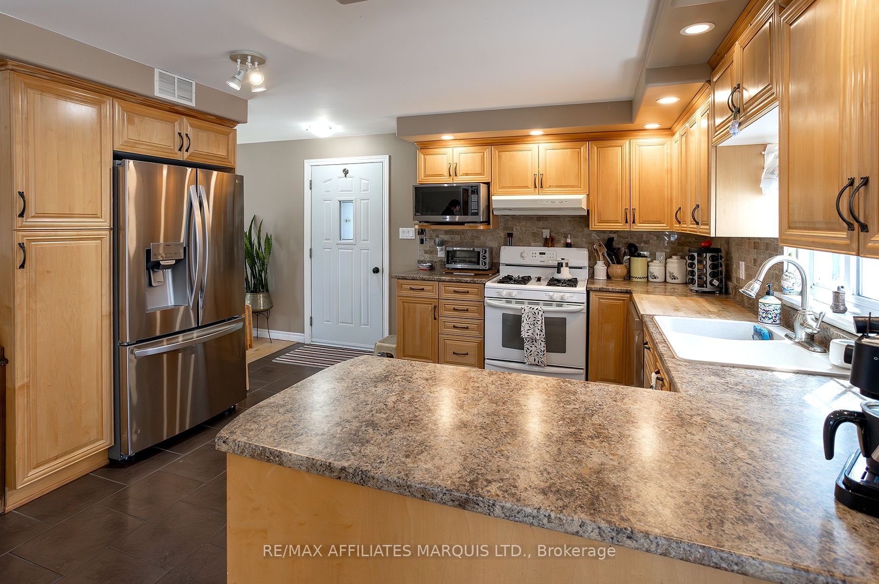 10 Coyle Drive Property Photo 8