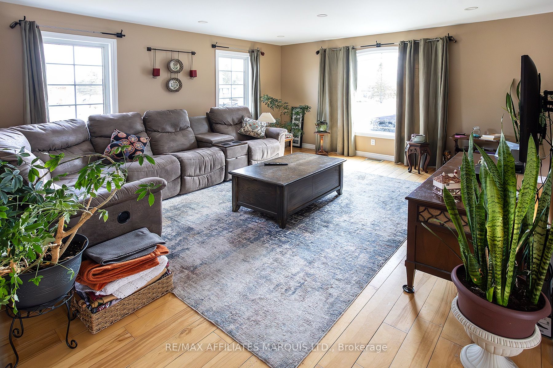 10 Coyle Drive Property Photo 15
