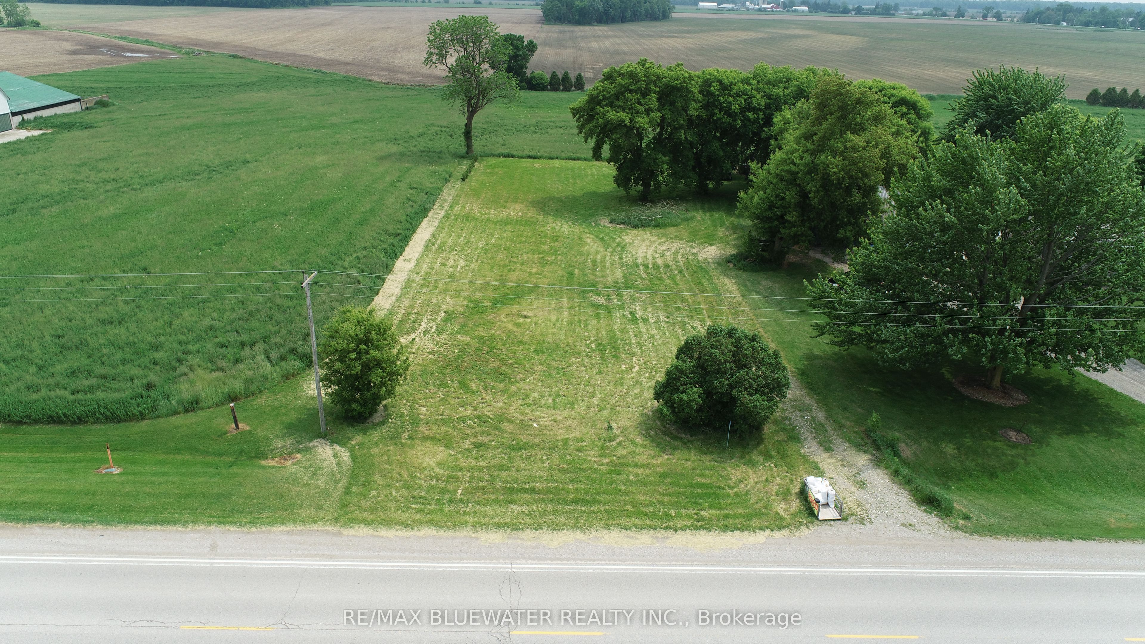 2095 Mount Carmel Drive Property Photo 6