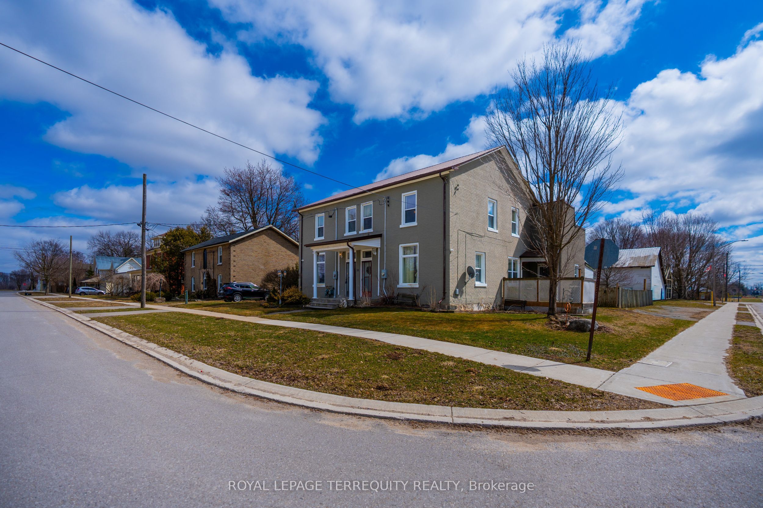 28 Railway Street Property Photo 1