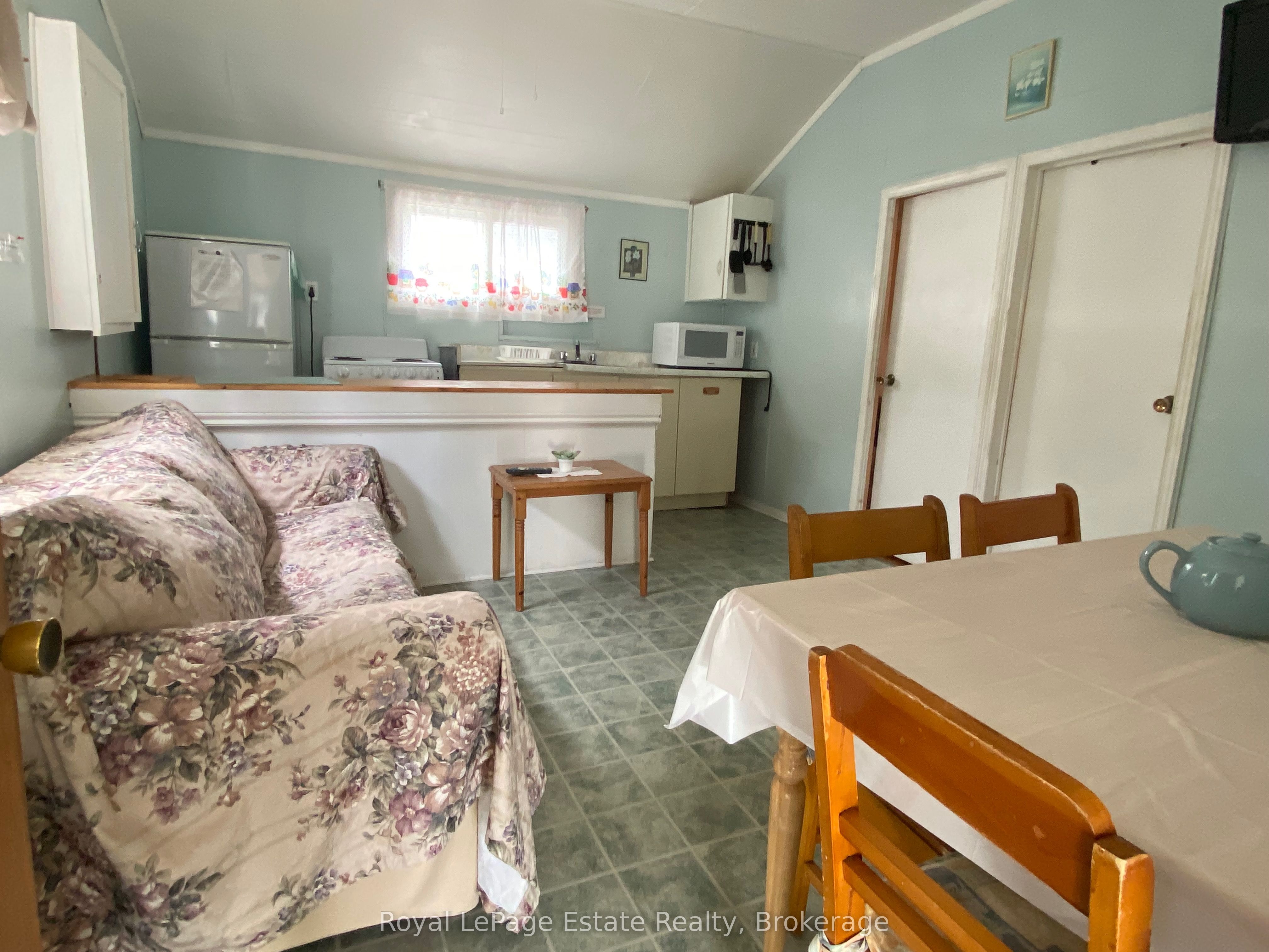 104 Third Avenue N Property Photo 12