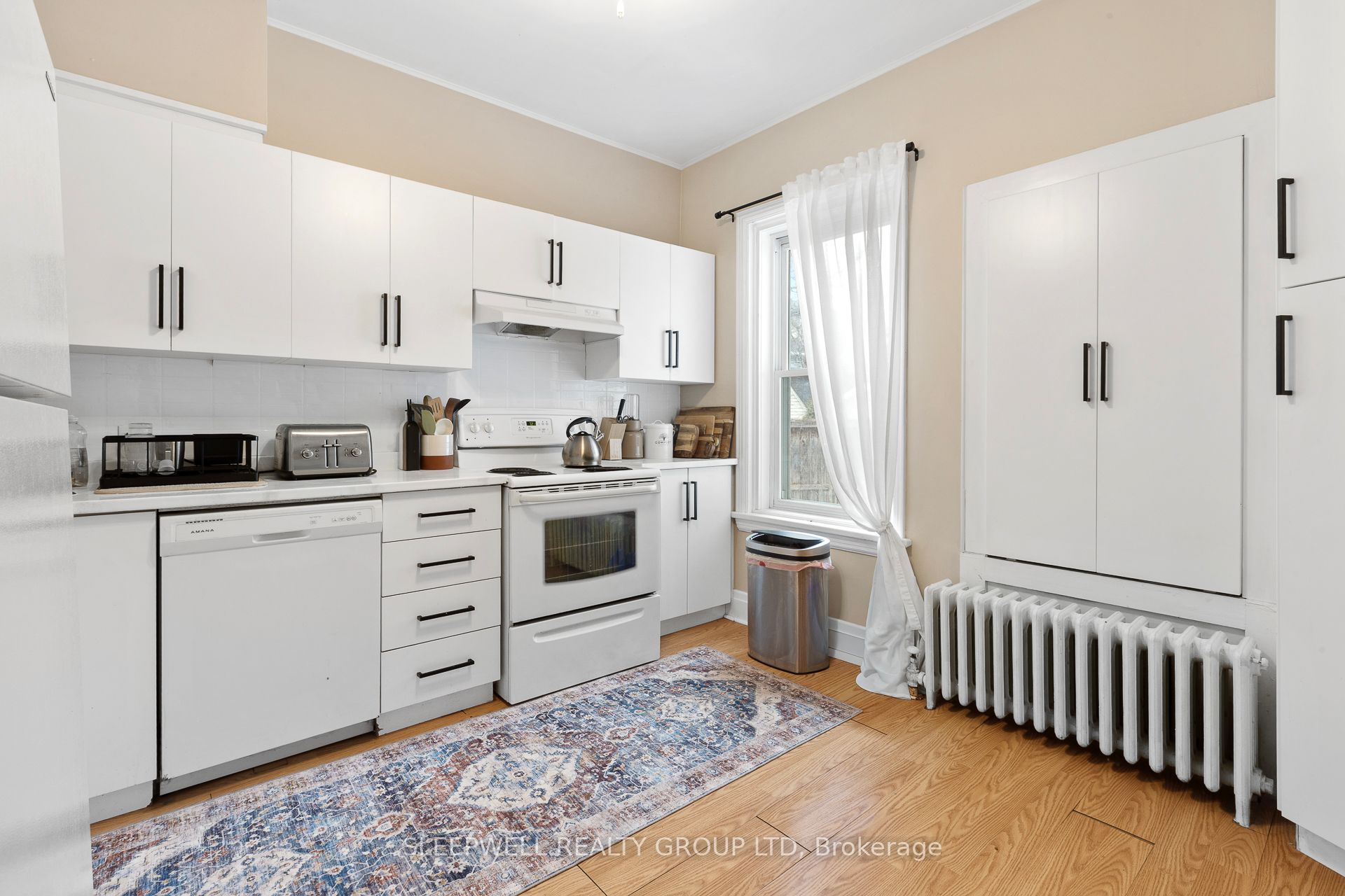 84 Fourth Avenue Property Photo 7