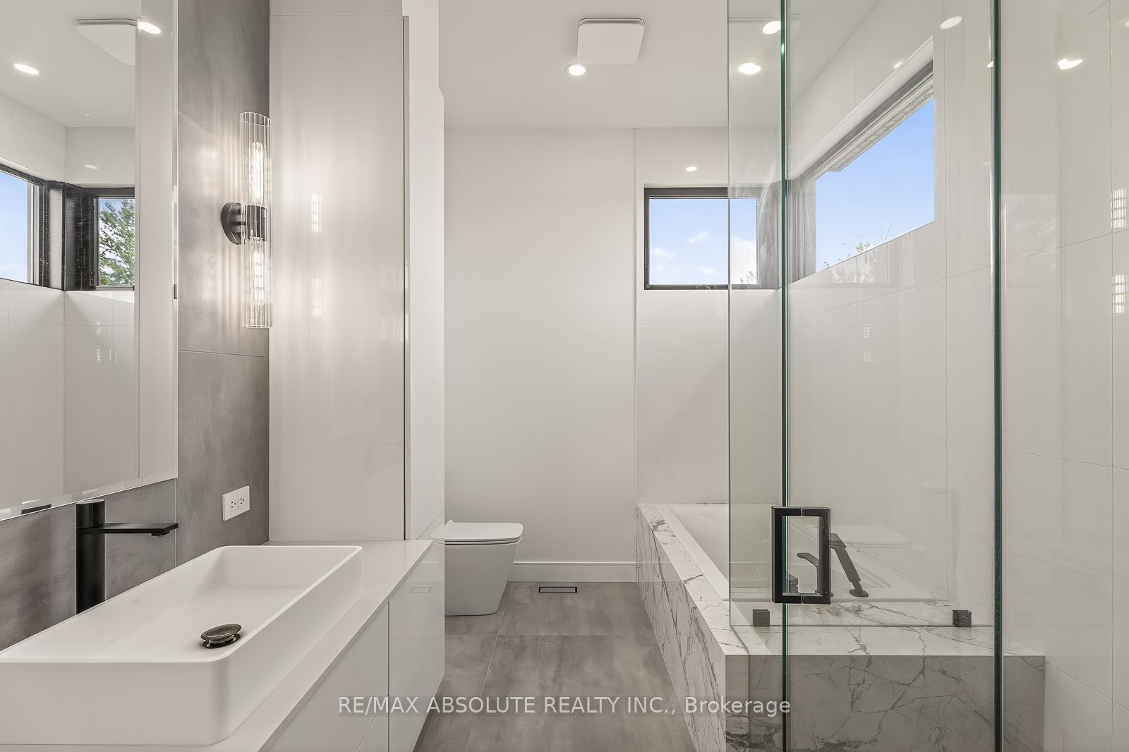 553 Shoreway Drive Property Photo 36