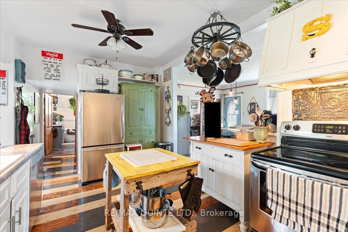 7763 Loyalist Parkway Property Photo 17