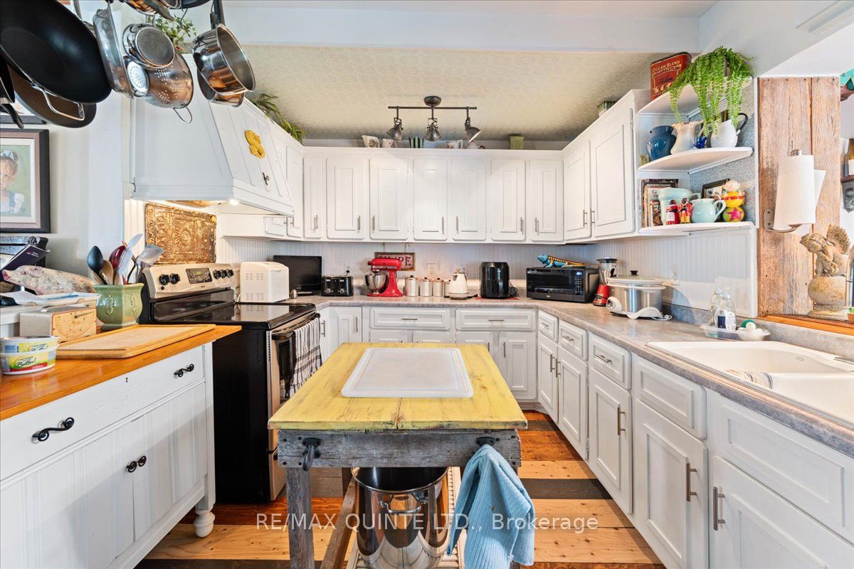 7763 Loyalist Parkway Property Photo 18