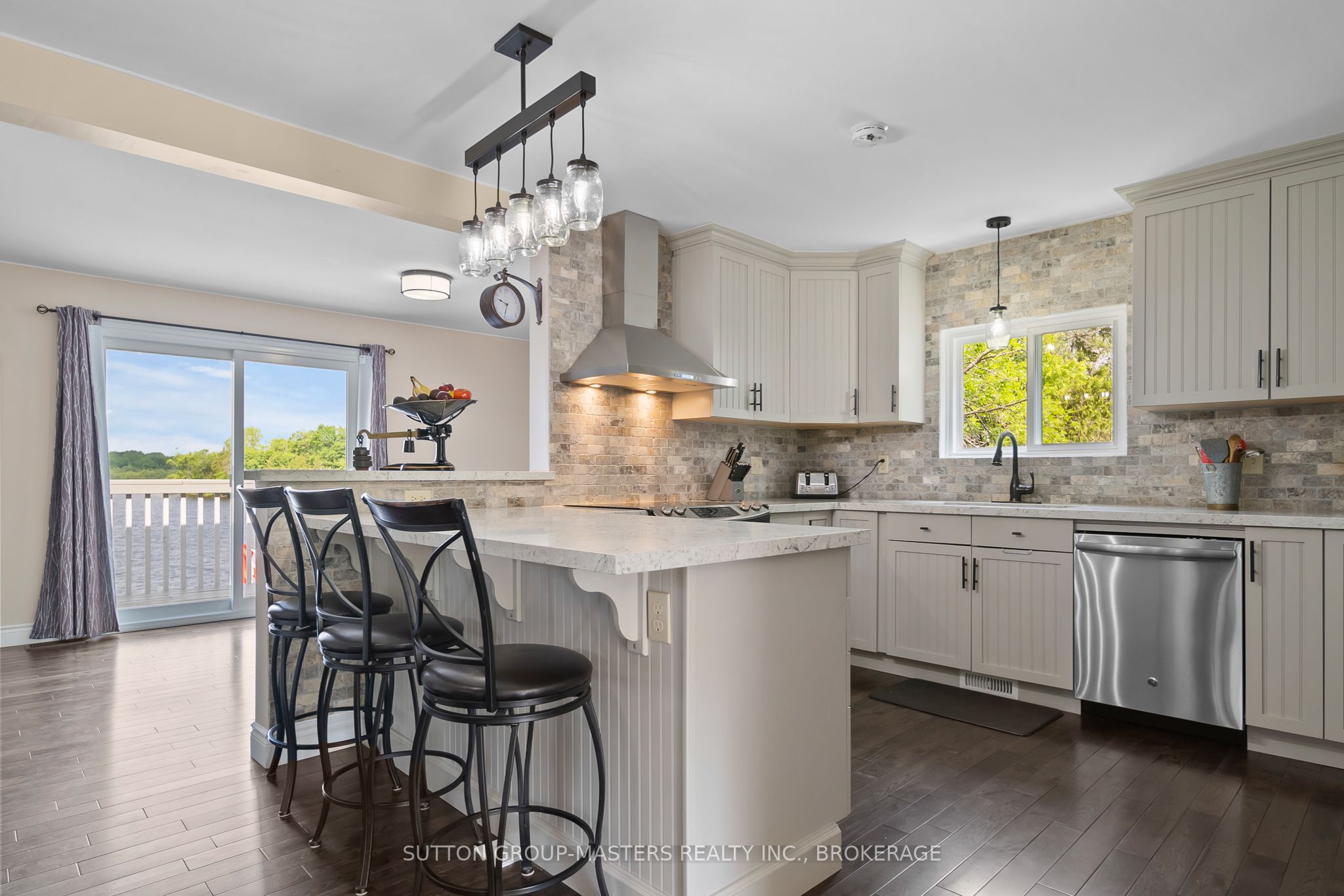 20b Oak Lane Property Photo 6