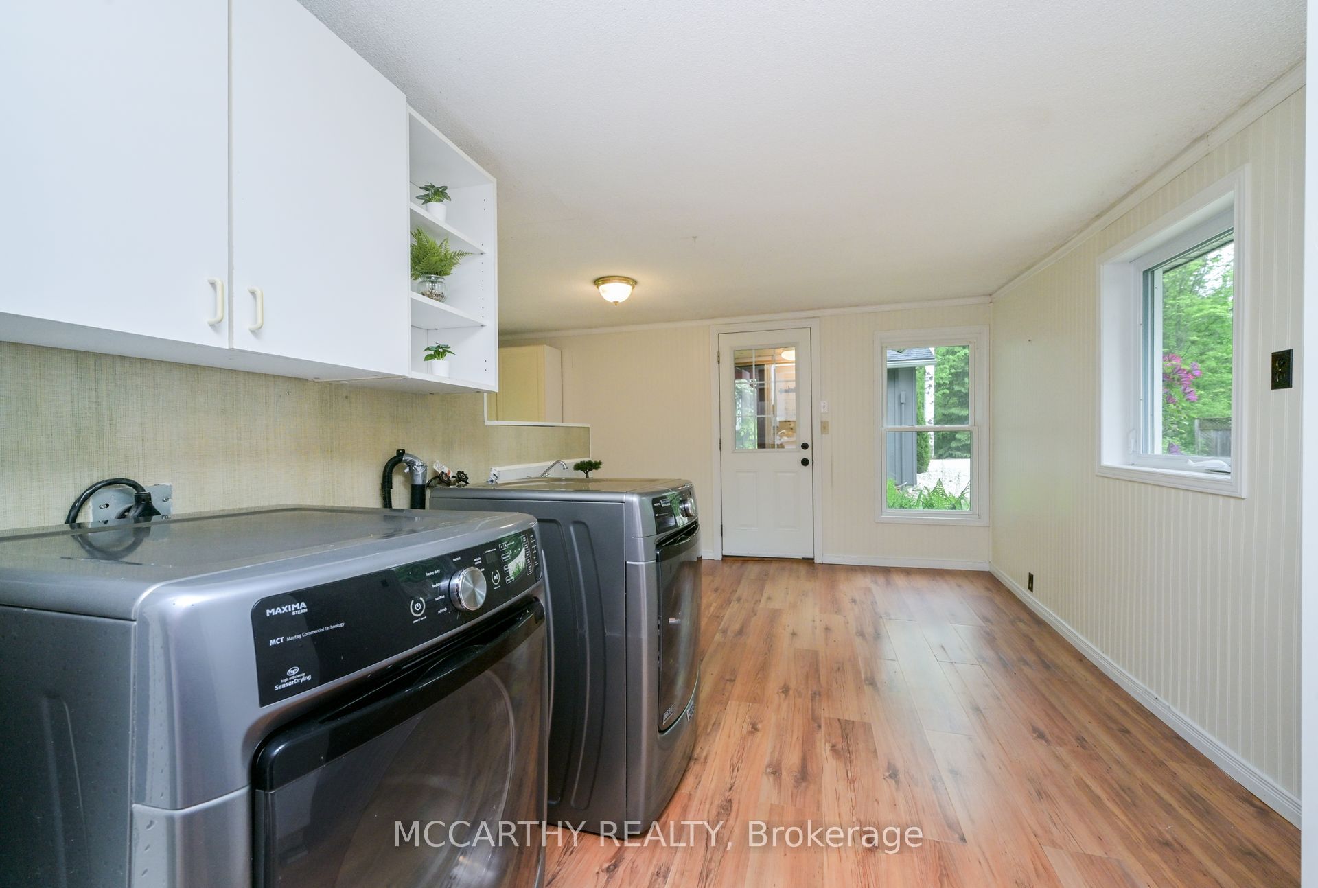 606095 River Road Property Photo 11
