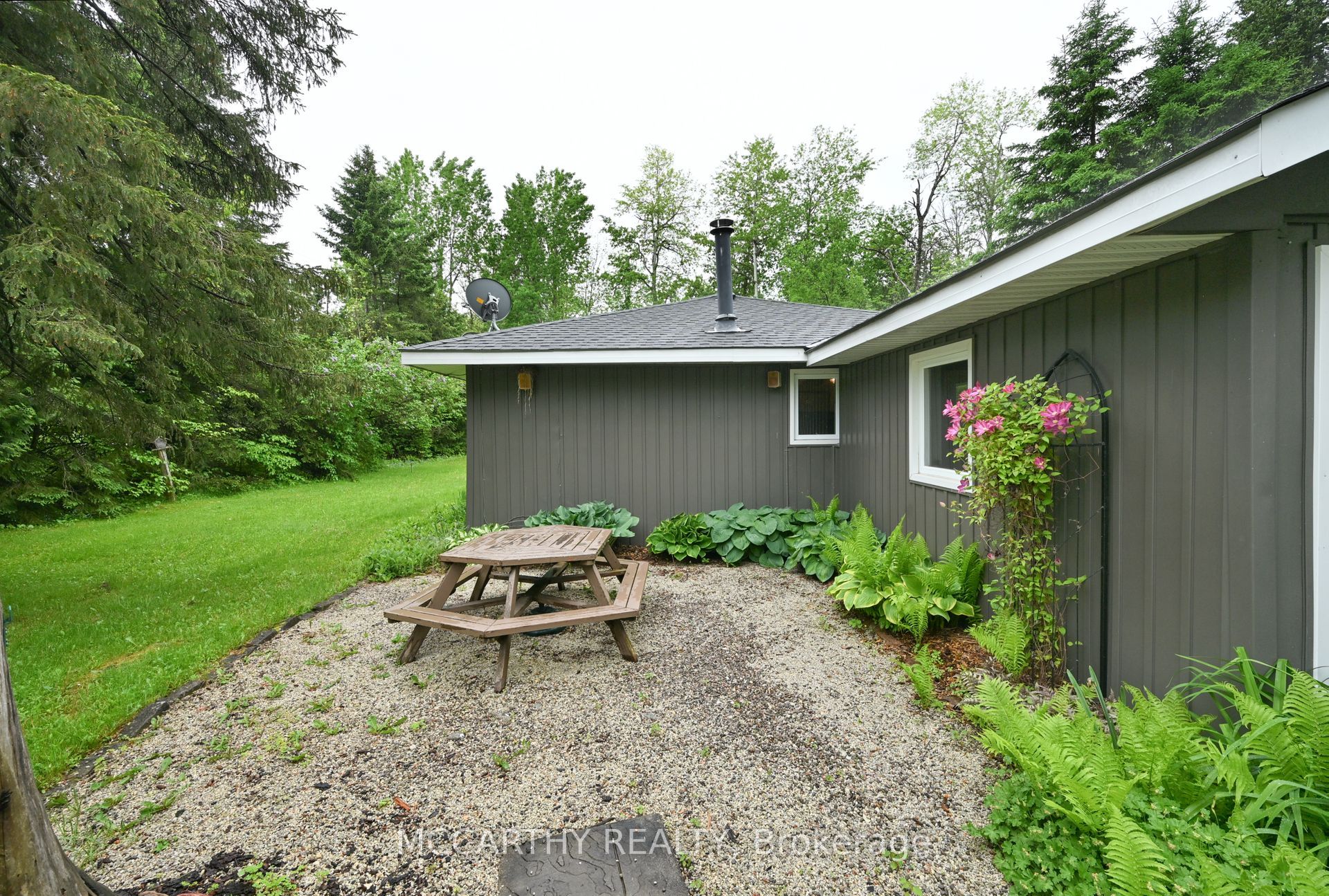 606095 River Road Property Photo 34