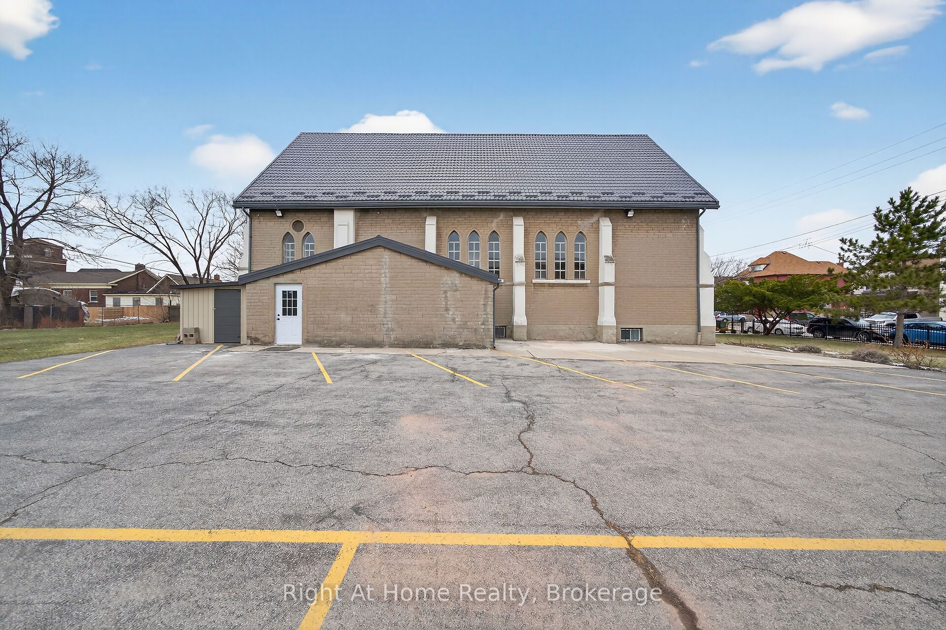 50 Earl Street Property Photo 33