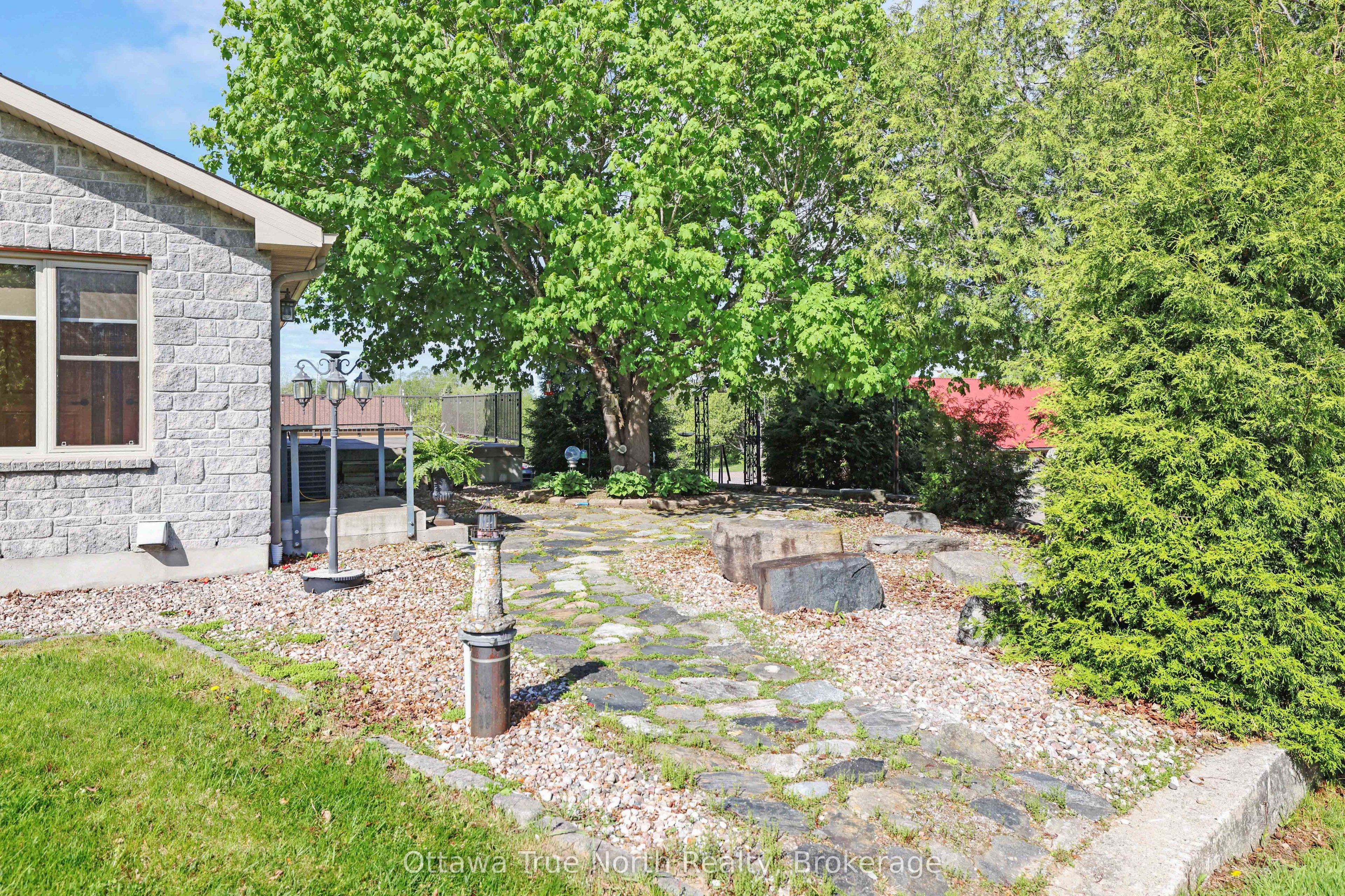 3376 Burnstown Road Property Photo 31
