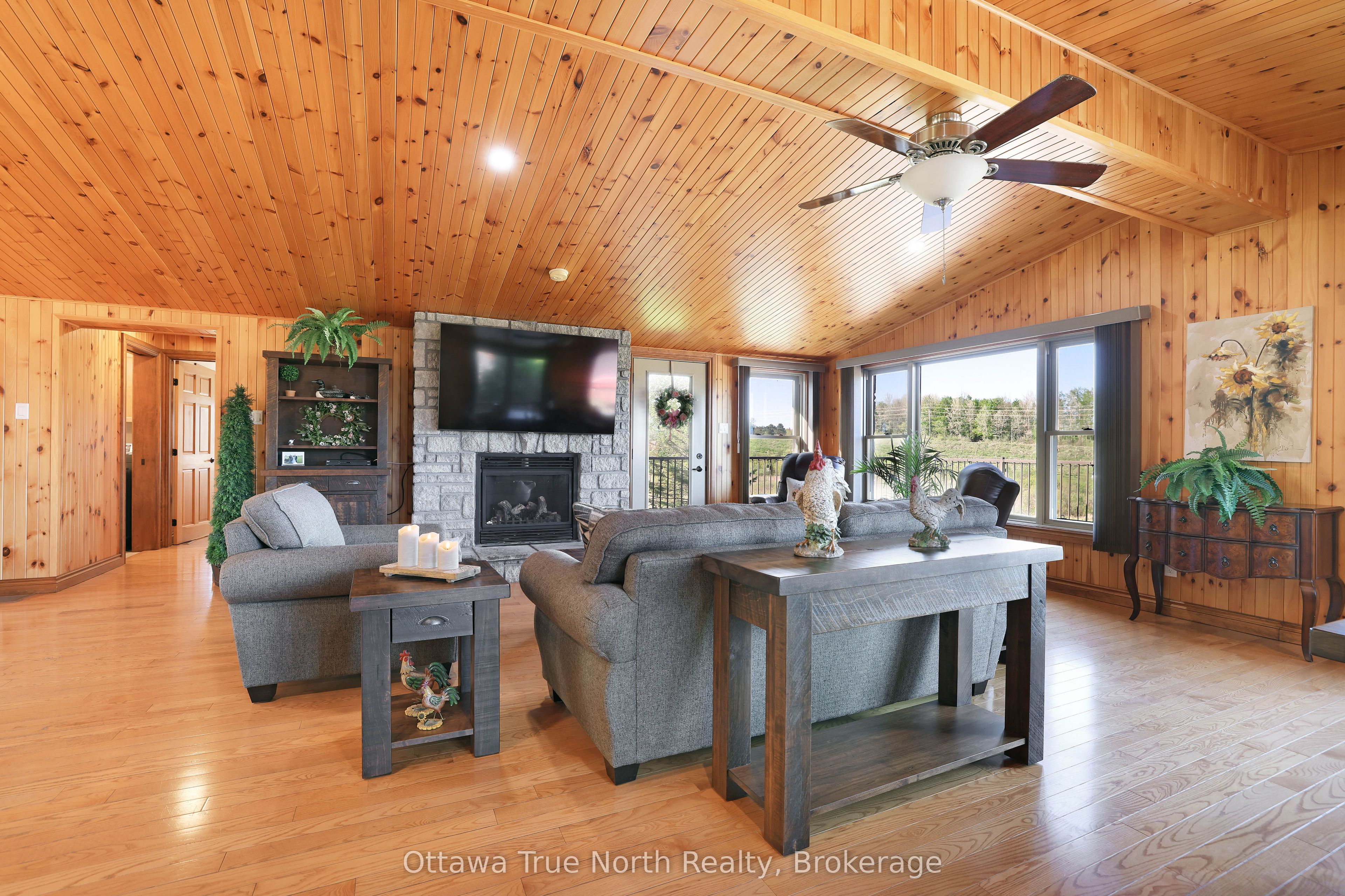 3376 Burnstown Road Property Photo 10