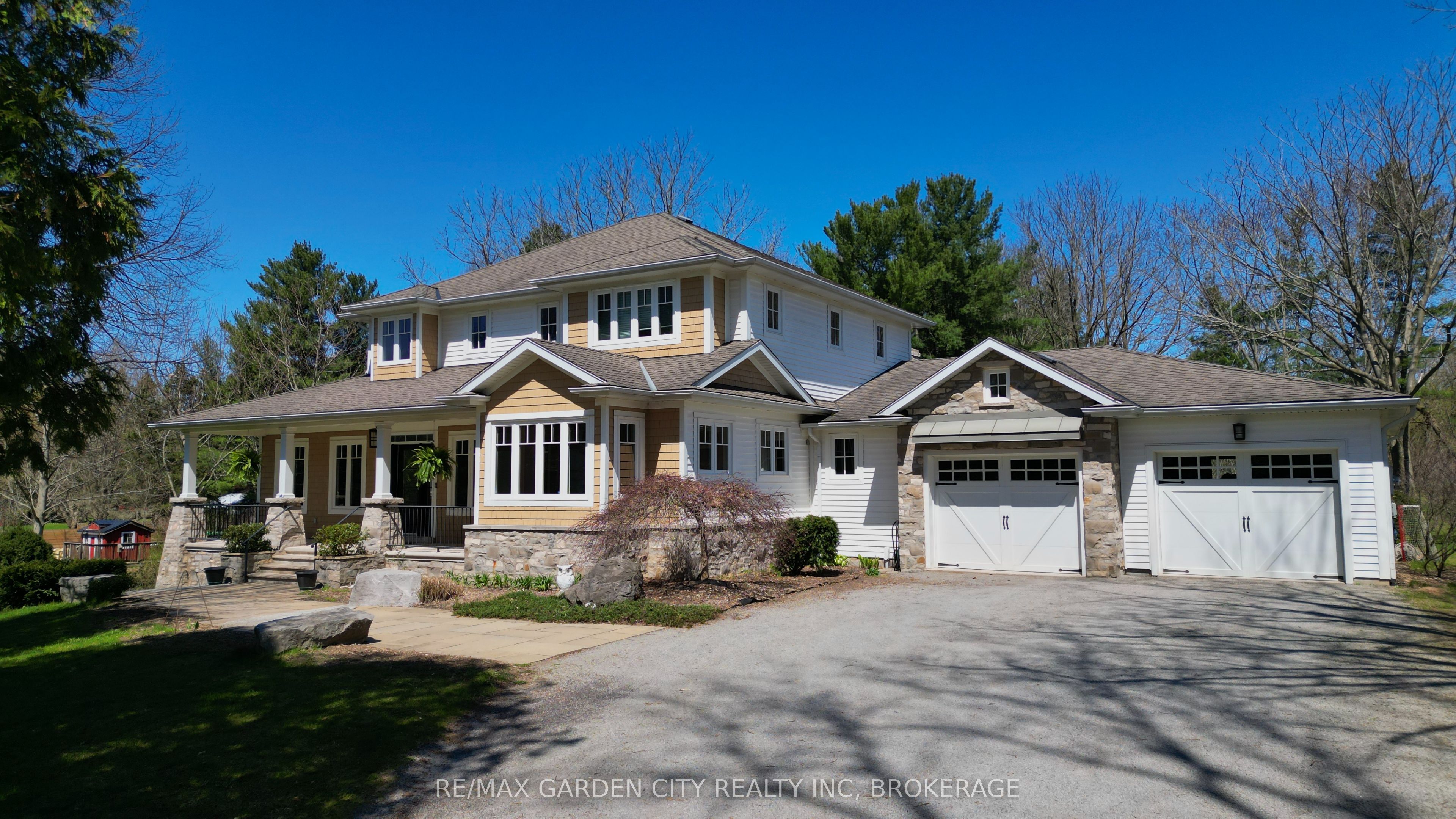 273 Canboro Road Property Photo 1