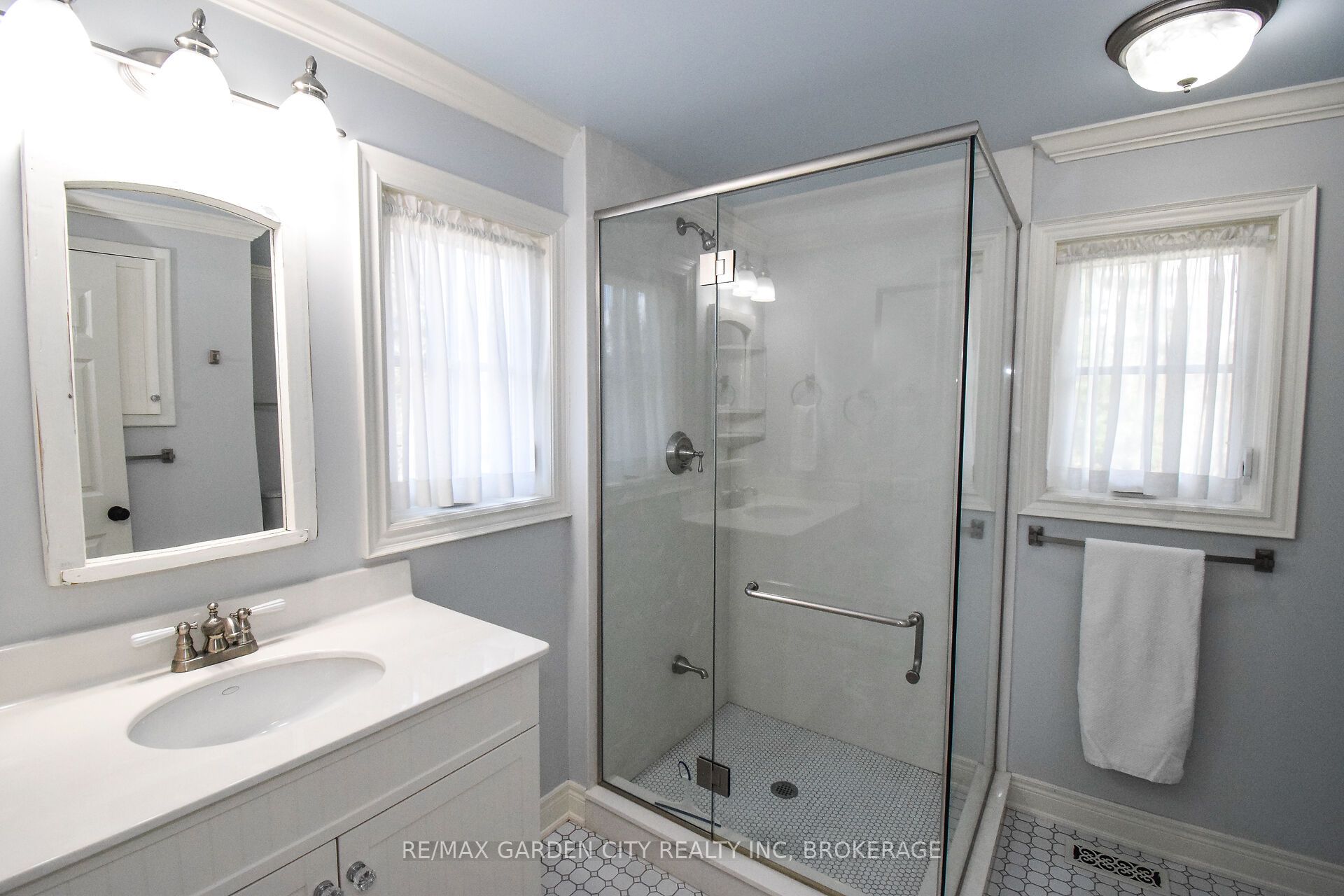 273 Canboro Road Property Photo 25