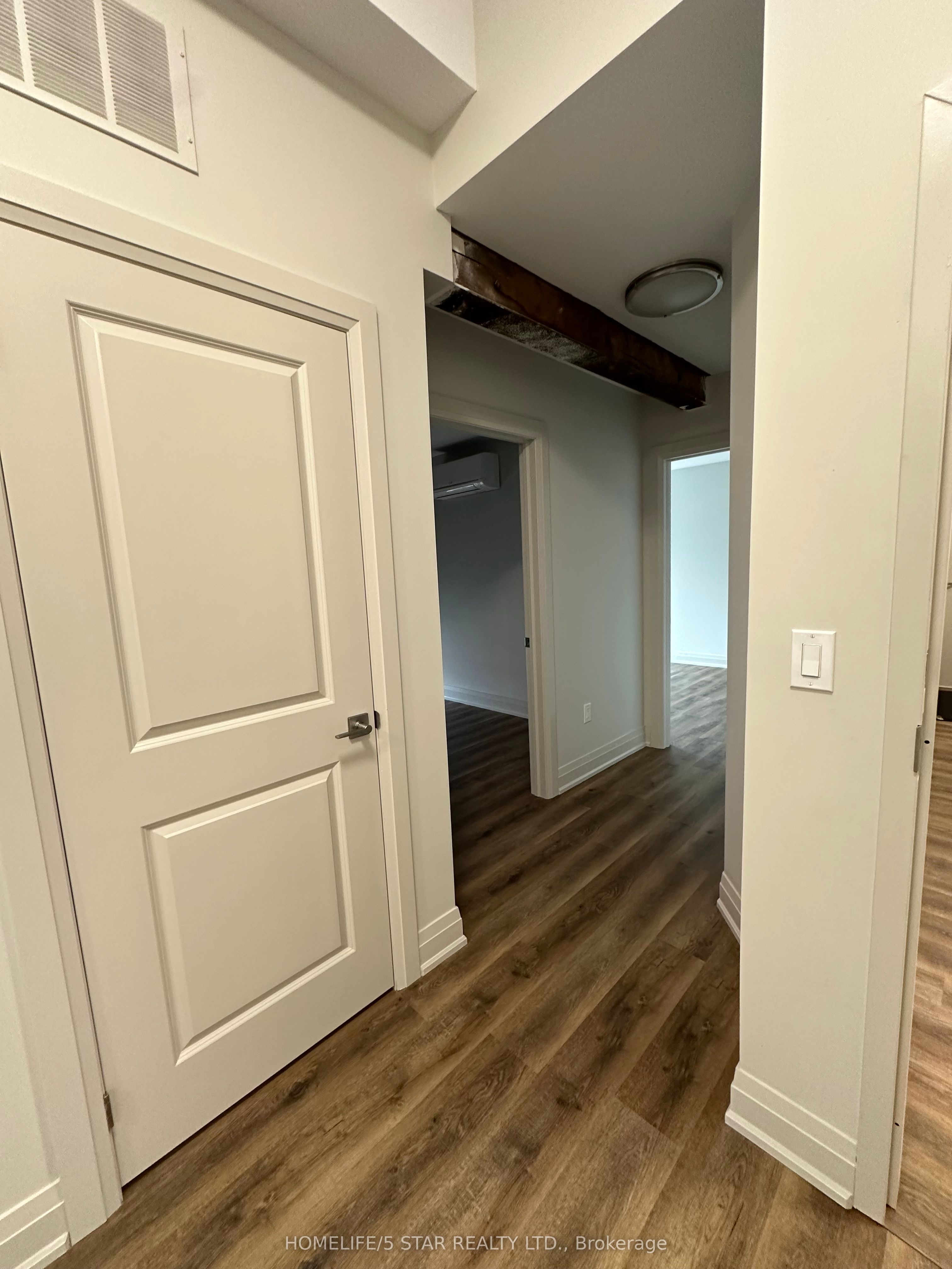 837 King Street E 201 Property Photo 10