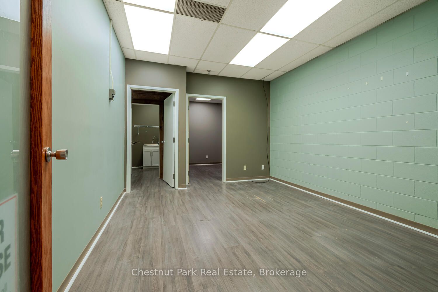 945 3rd Avenue E 4c Property Photo 3