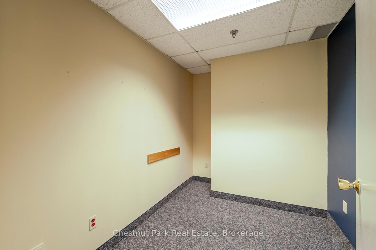 945 3rd Avenue E 7 Property Photo 6