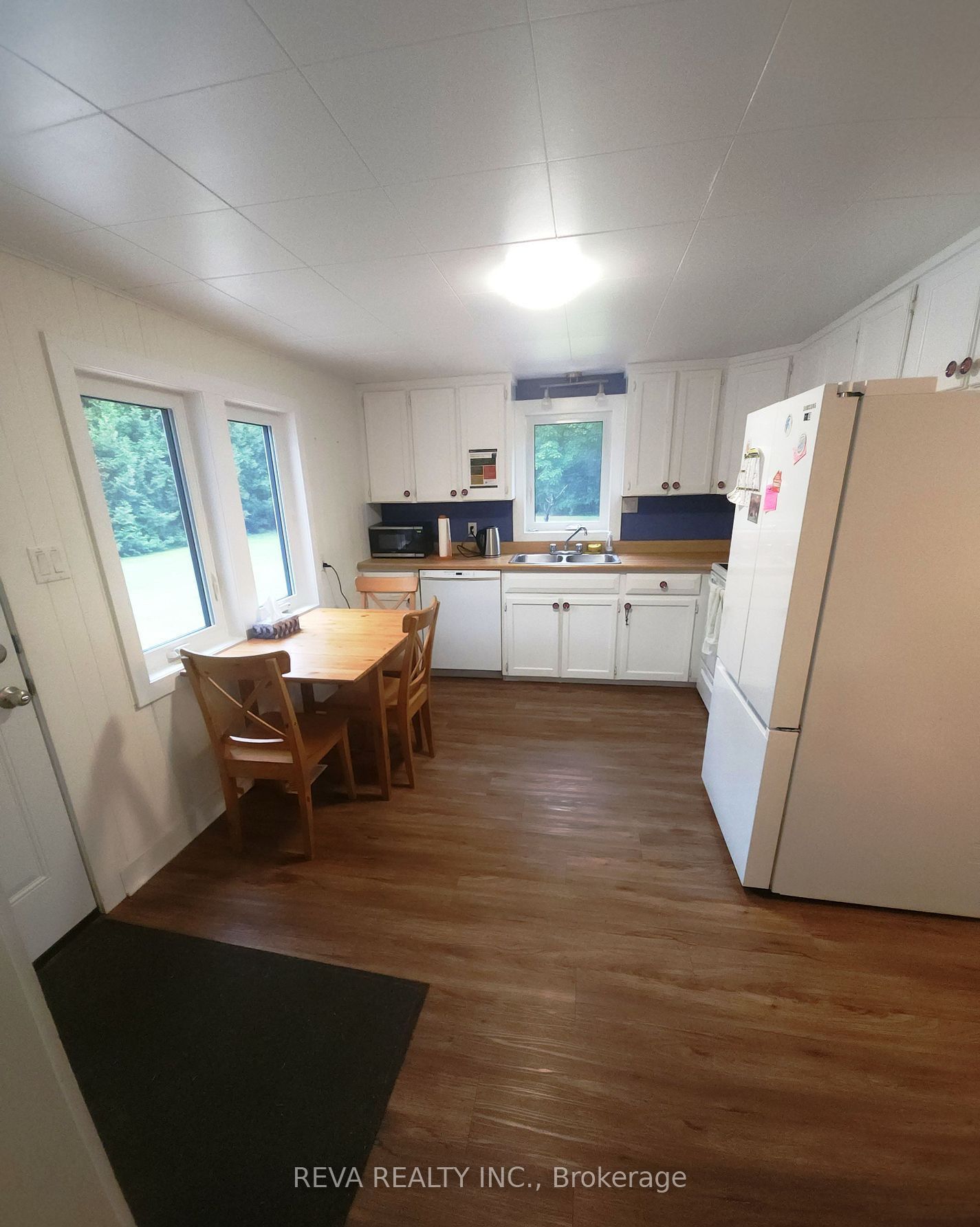 15615 Hwy 35 Highway Property Photo 3