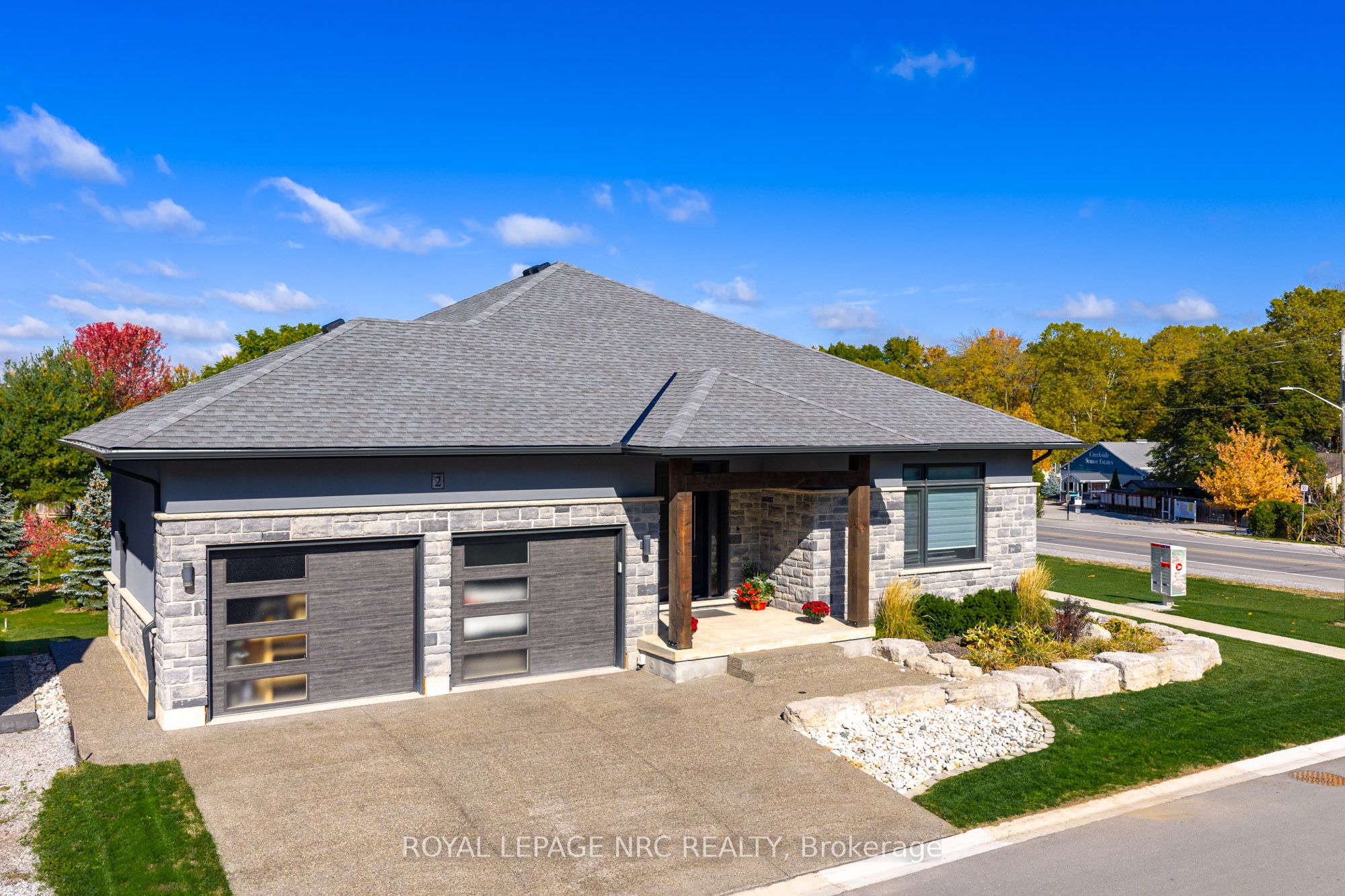2 Fedorkow Lane Property Photo 44