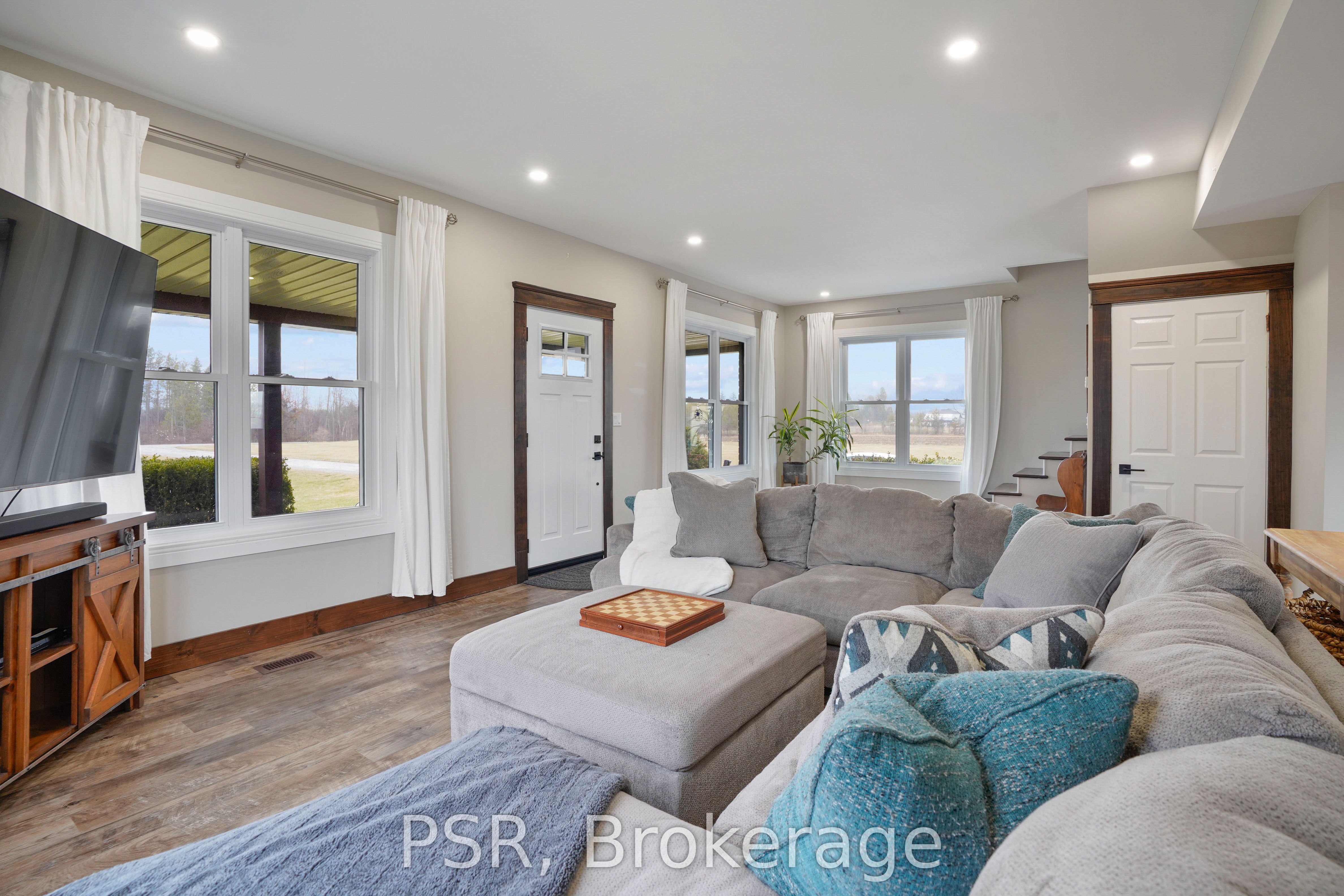 23247 Beattie Line Property Photo 6