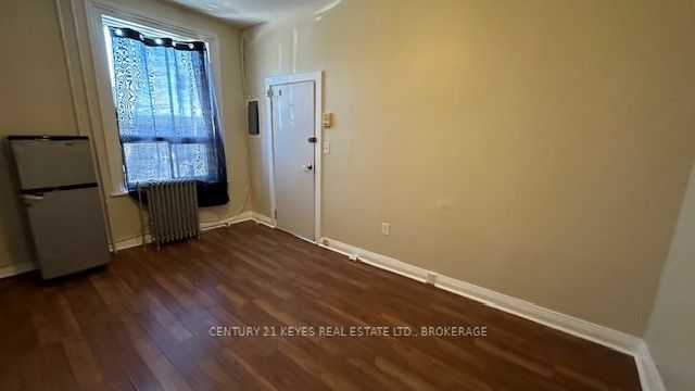 25-33 King Street E Property Photo 11
