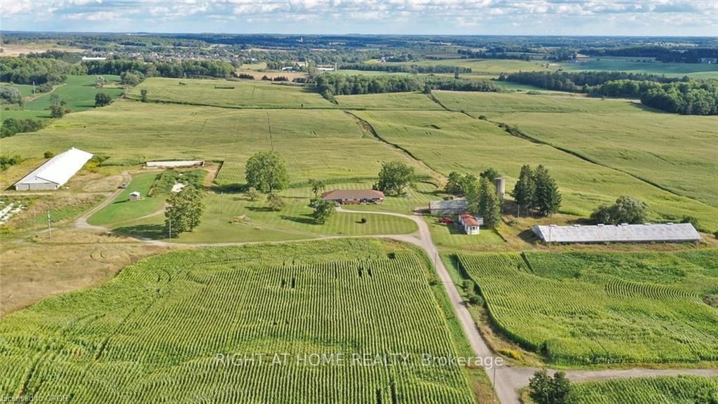 2265 Snyders Road E Property Photo 23