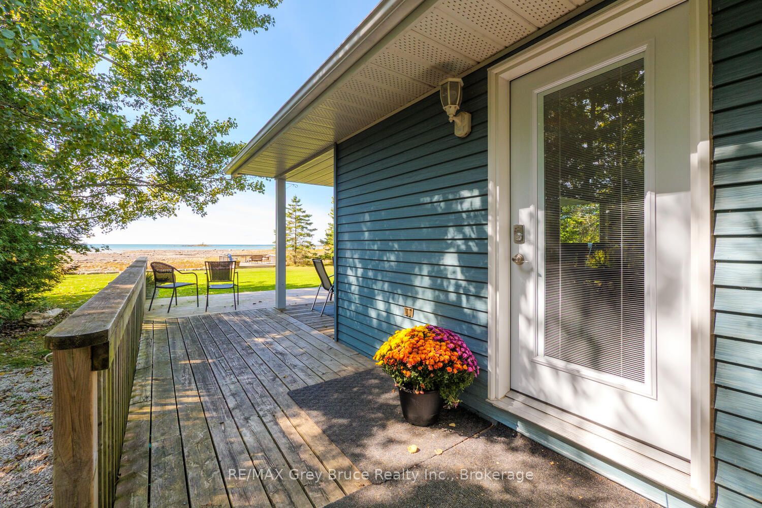 1208 Sunset Drive Property Photo 4