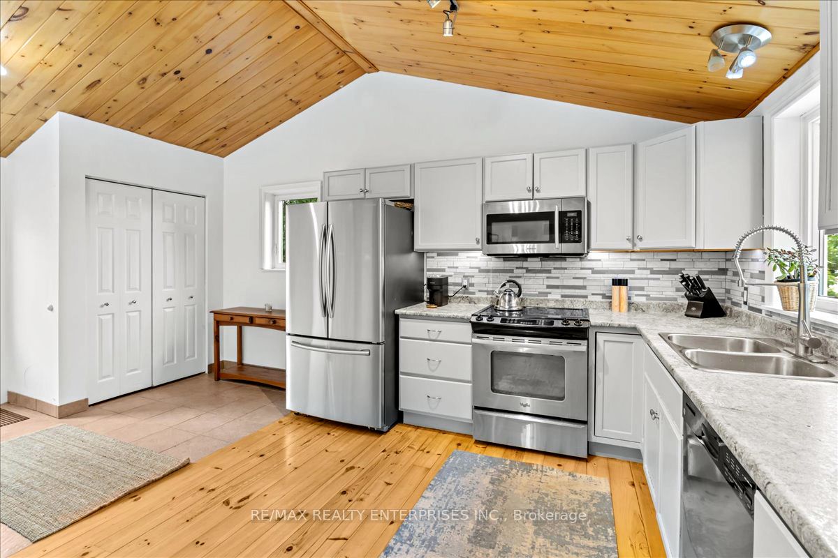 14 Parker Drive Property Photo 6