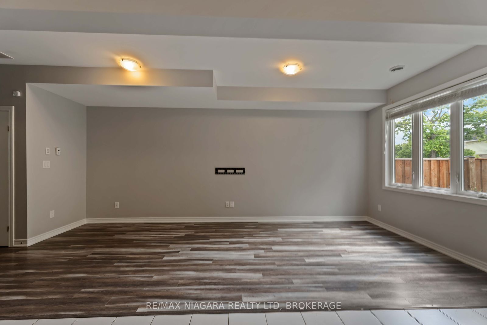 81 Grove Street Property Photo 6