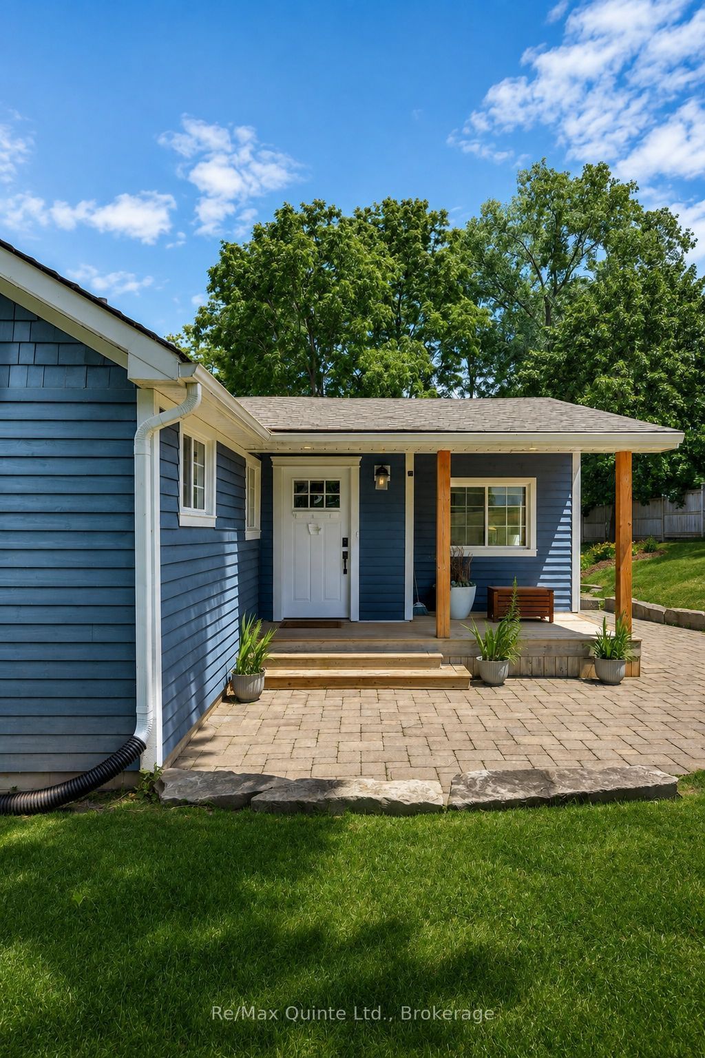 14 Eastern Avenue Property Photo 3