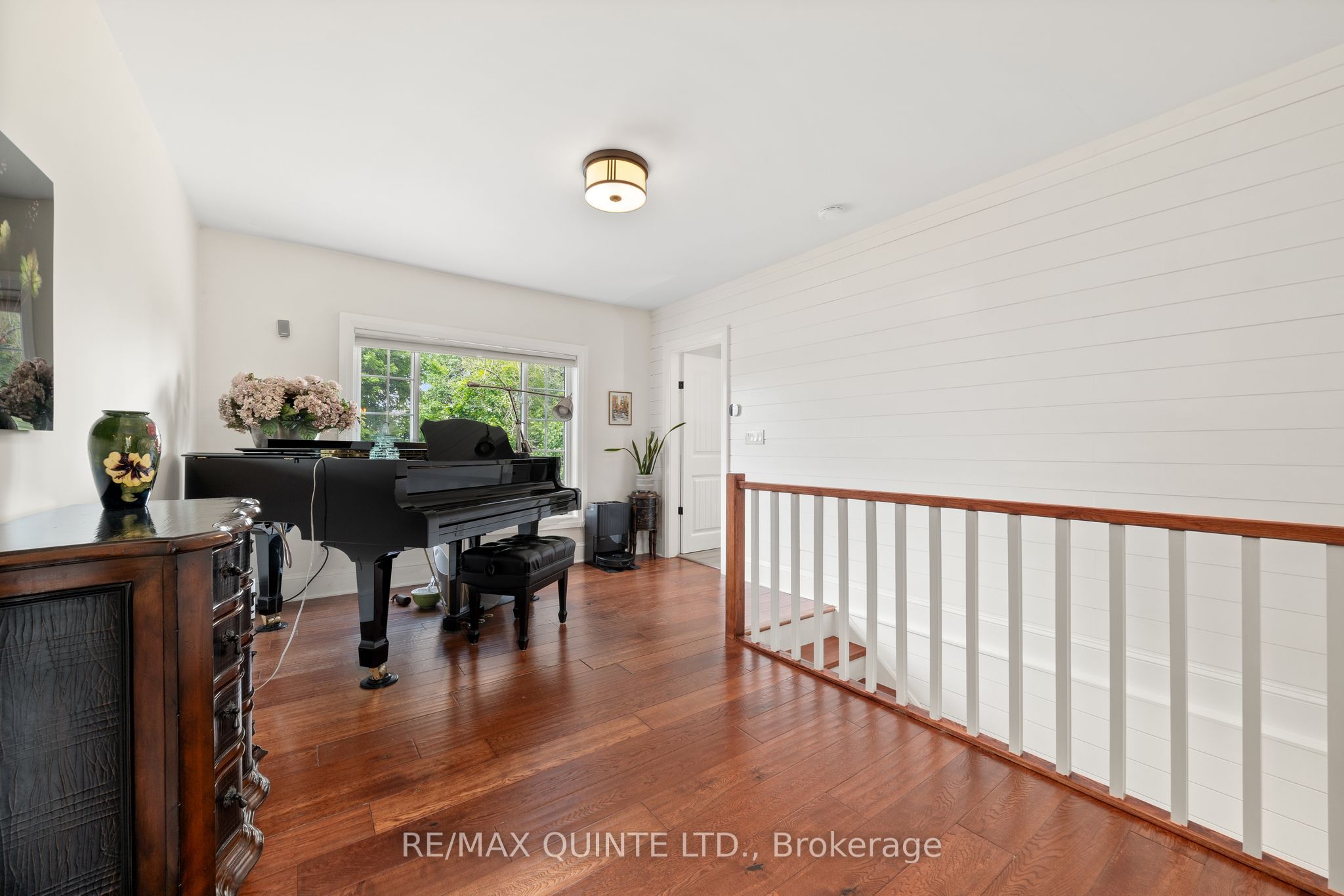 14 Eastern Avenue Property Photo 15