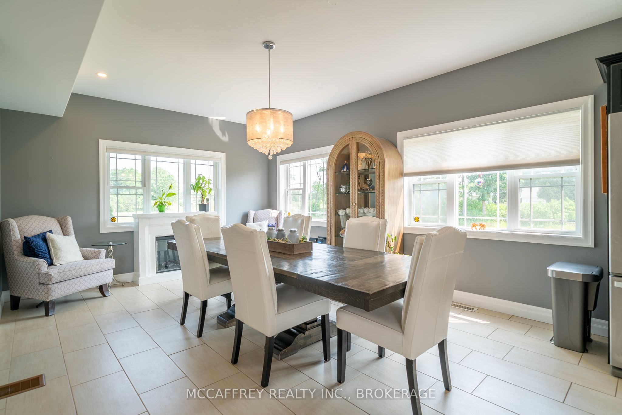 2572 Blessington Road Property Photo 7