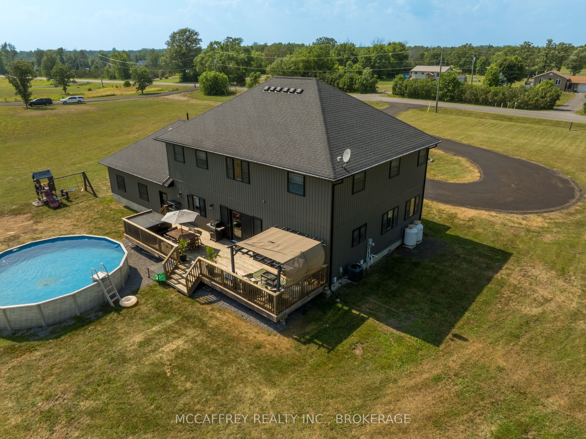 2572 Blessington Road Property Photo 45
