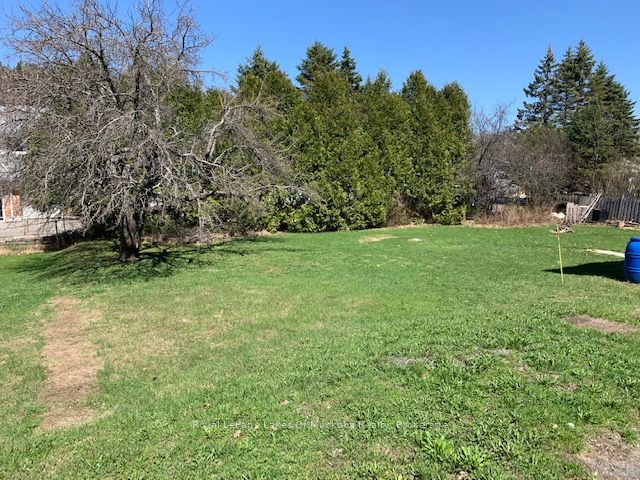 64 WEST Road Property Photo 1