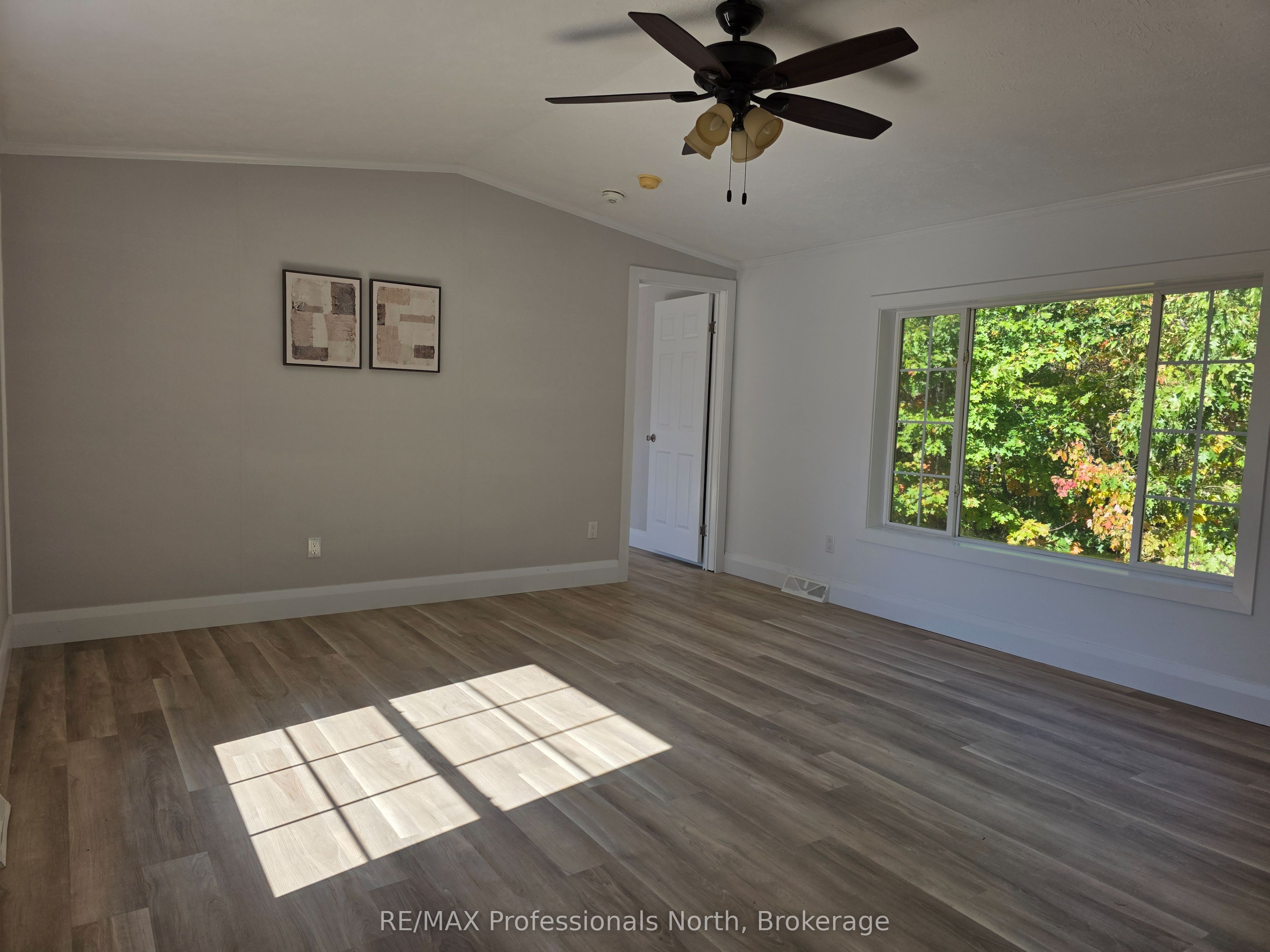 1013 Seventh Lane Property Photo 8