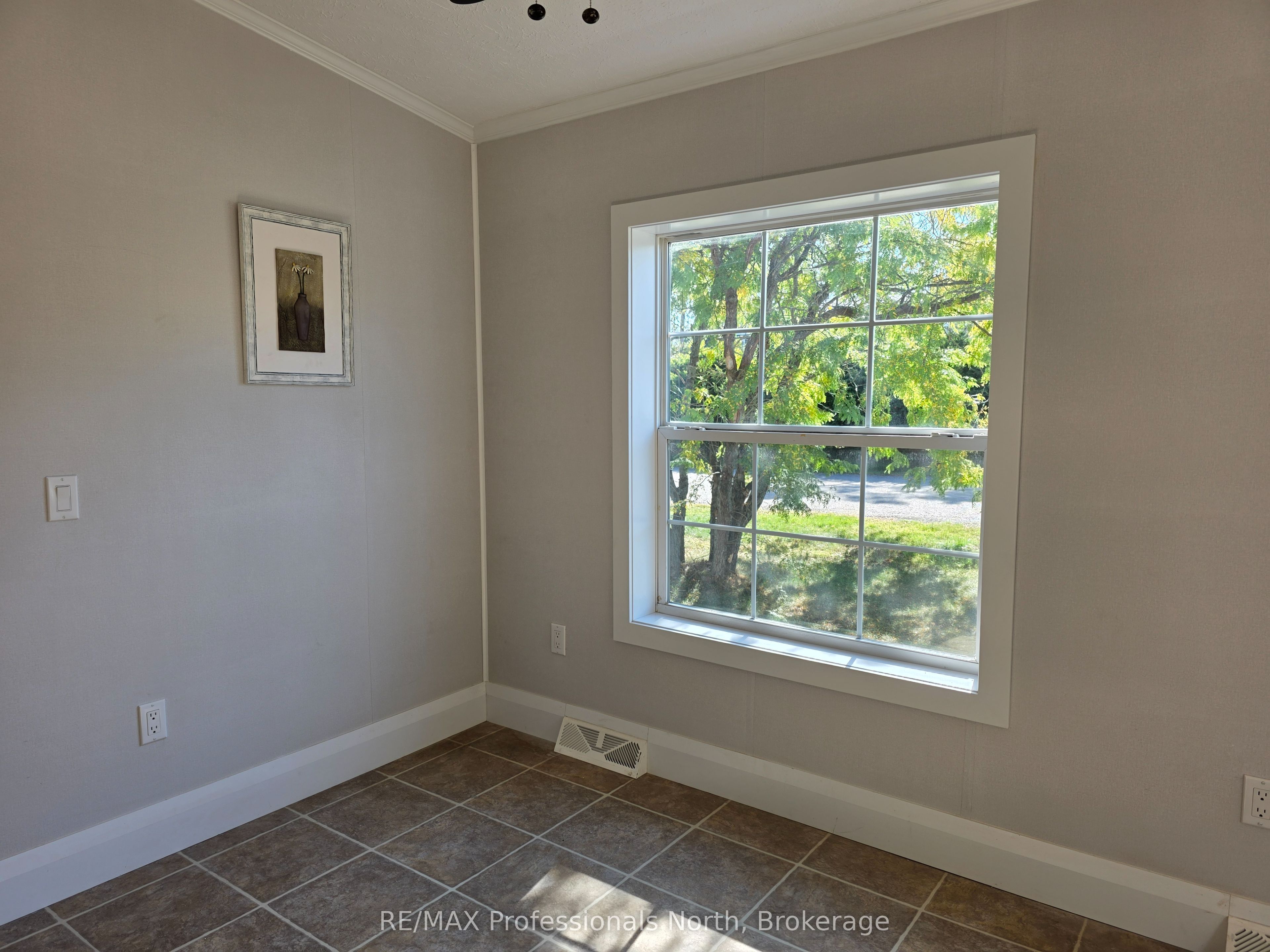 1013 Seventh Lane Property Photo 12