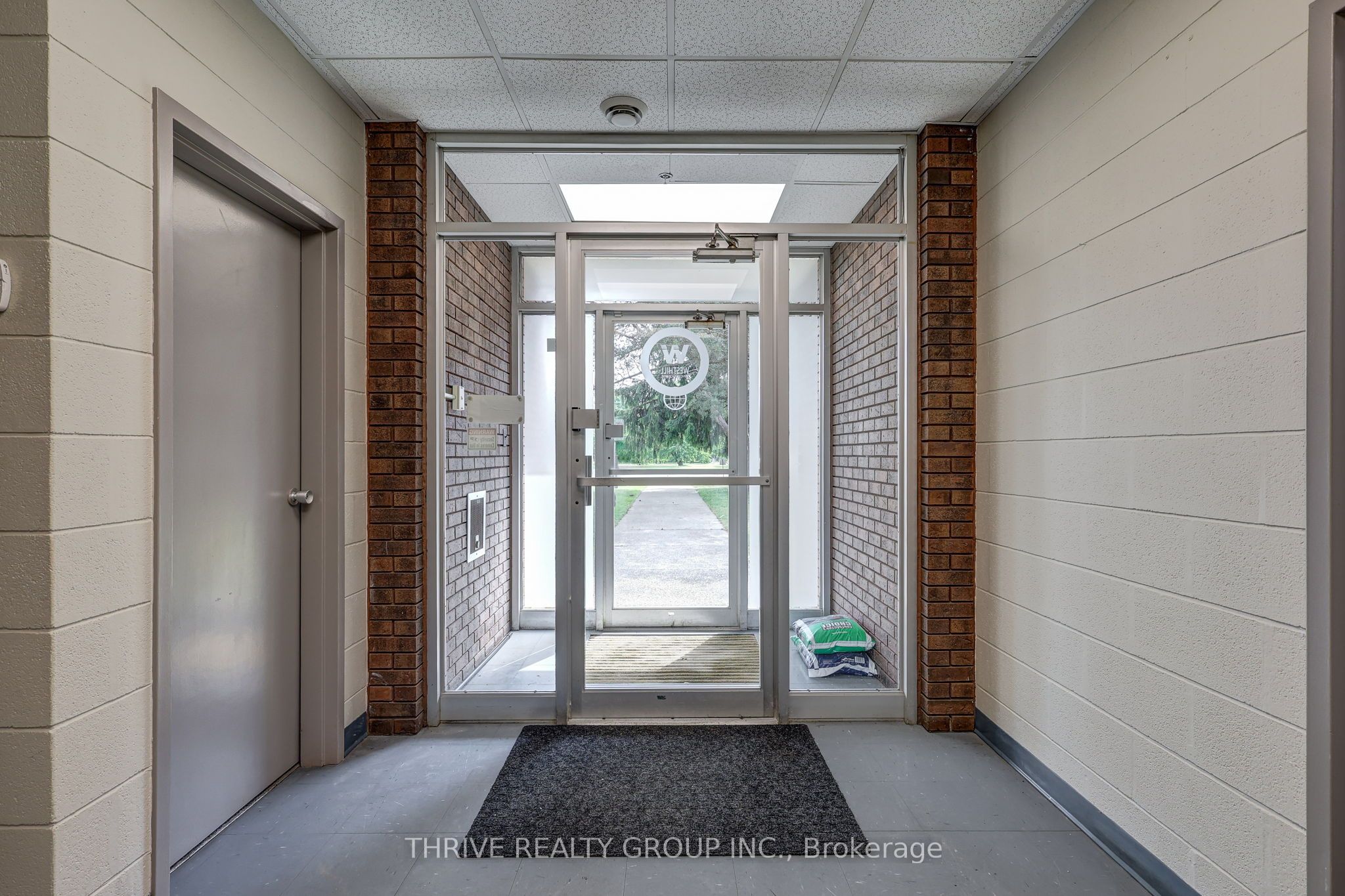 620 Ireland Road Property Photo 7