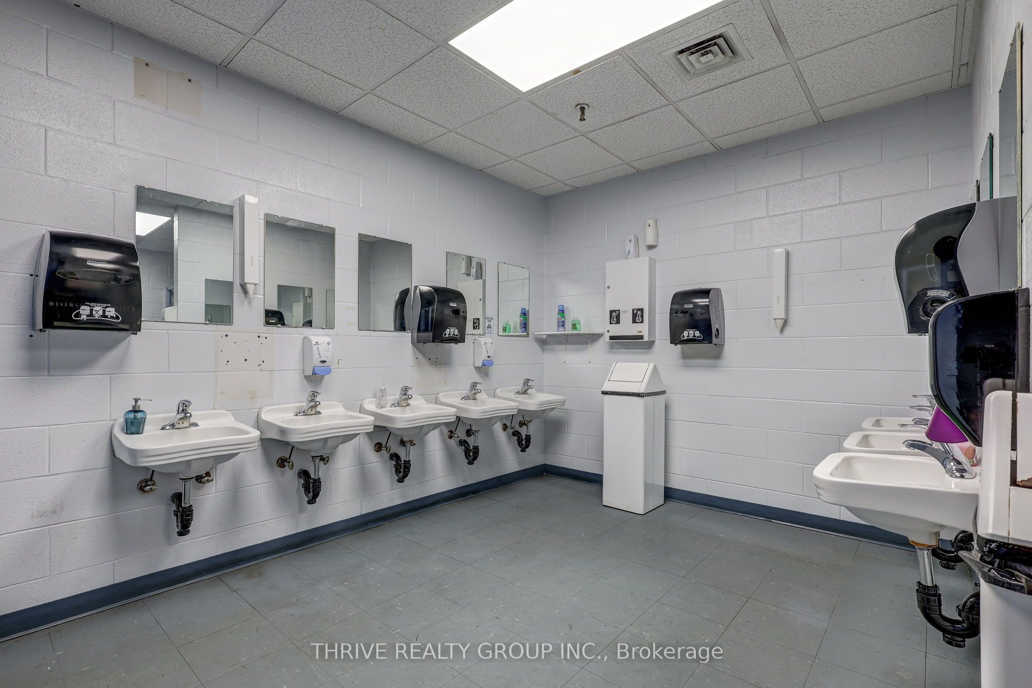 620 Ireland Road Property Photo 12