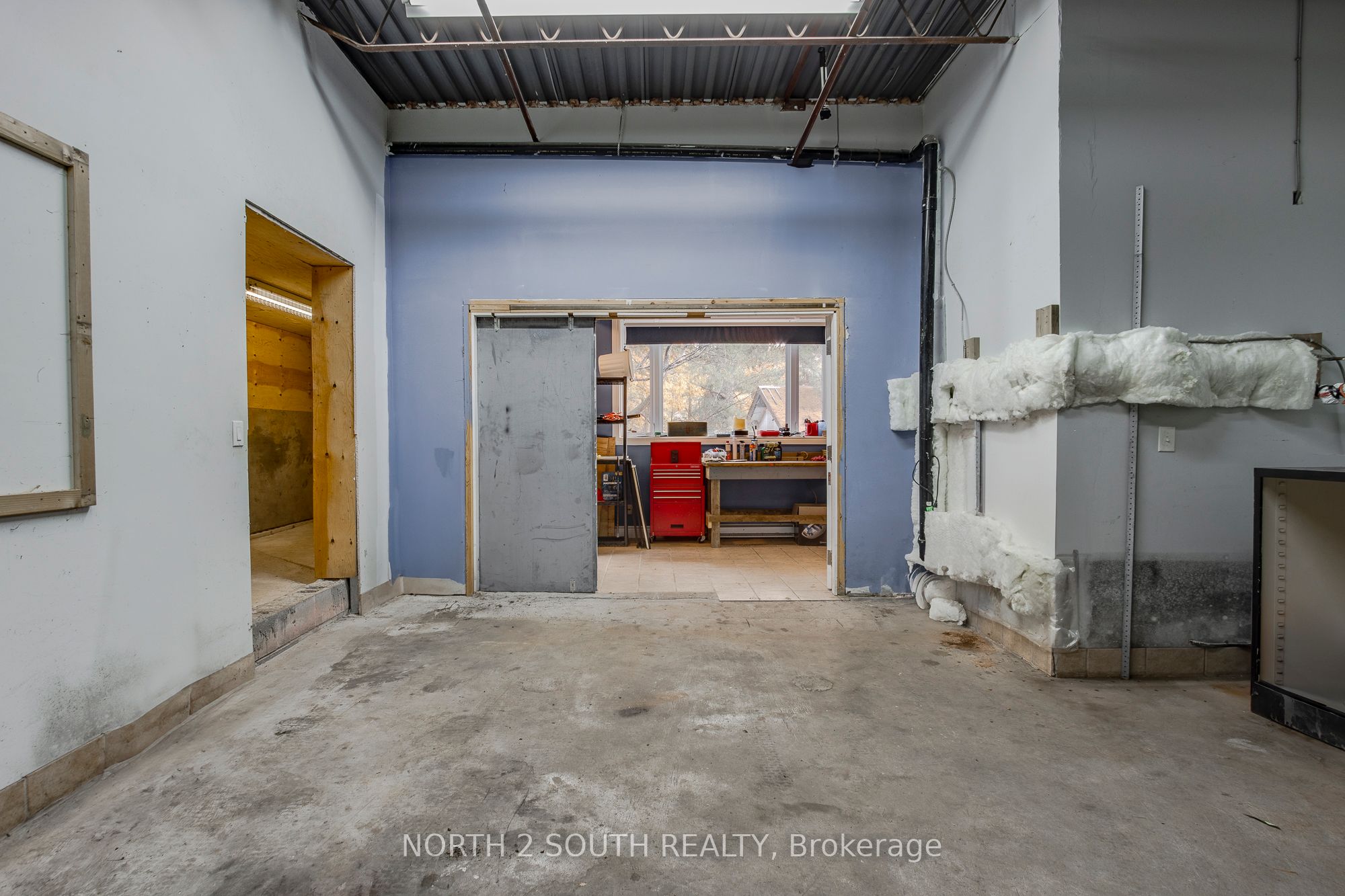 2512 Honey Harbour Road Property Photo 40