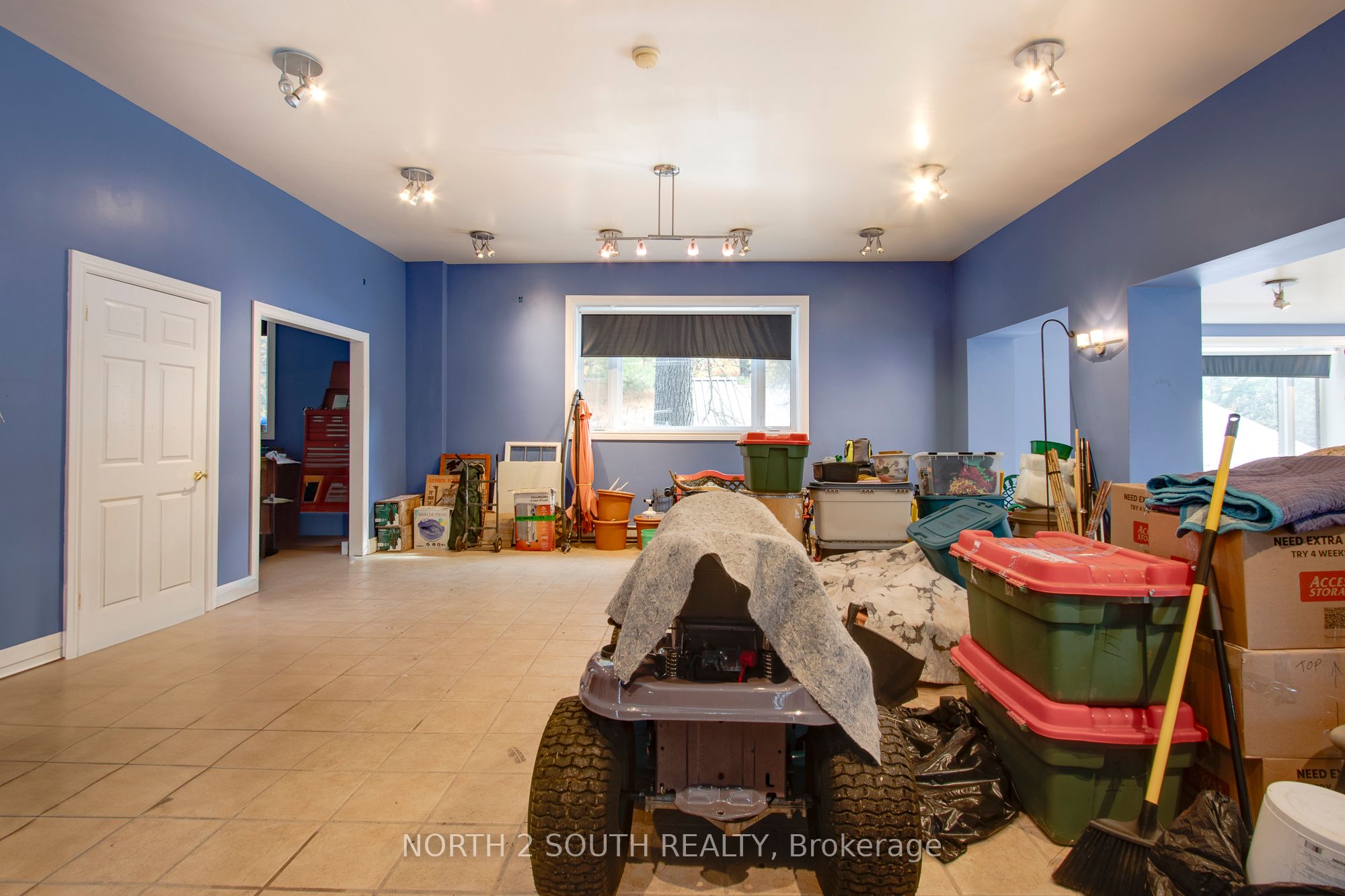 2512 Honey Harbour Road Property Photo 46