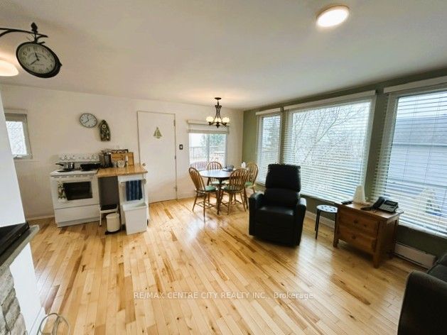 49225 Blair Property Photo 11