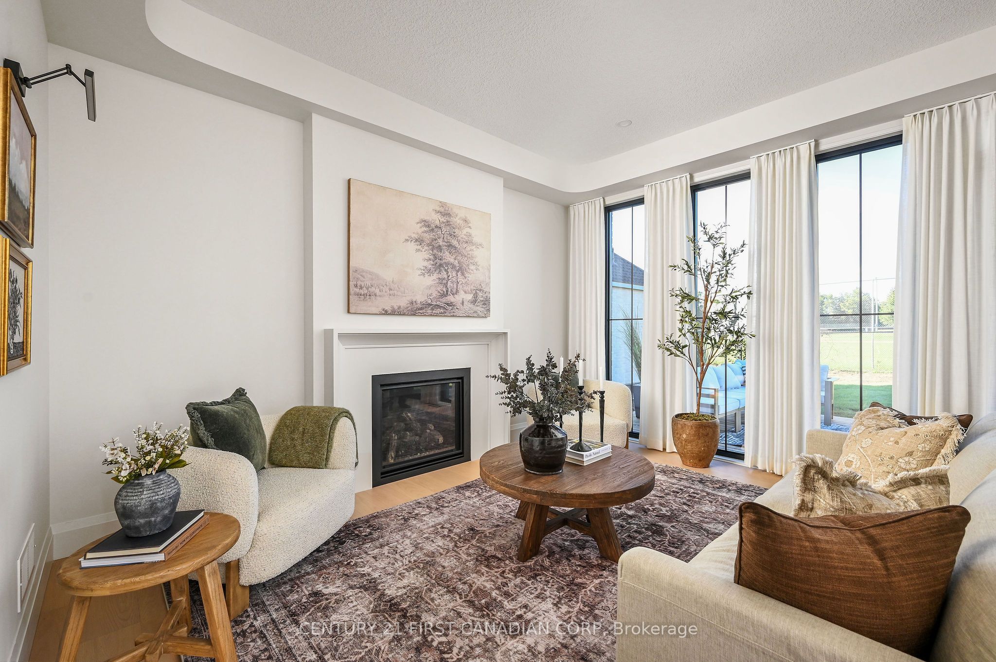 203 Foxborough Place Property Photo 3