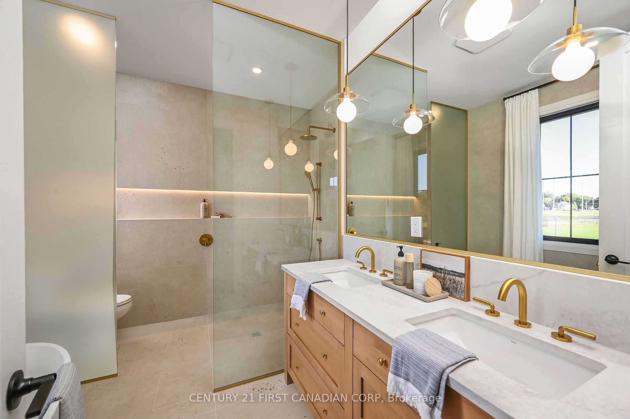 203 Foxborough Place Property Photo 4