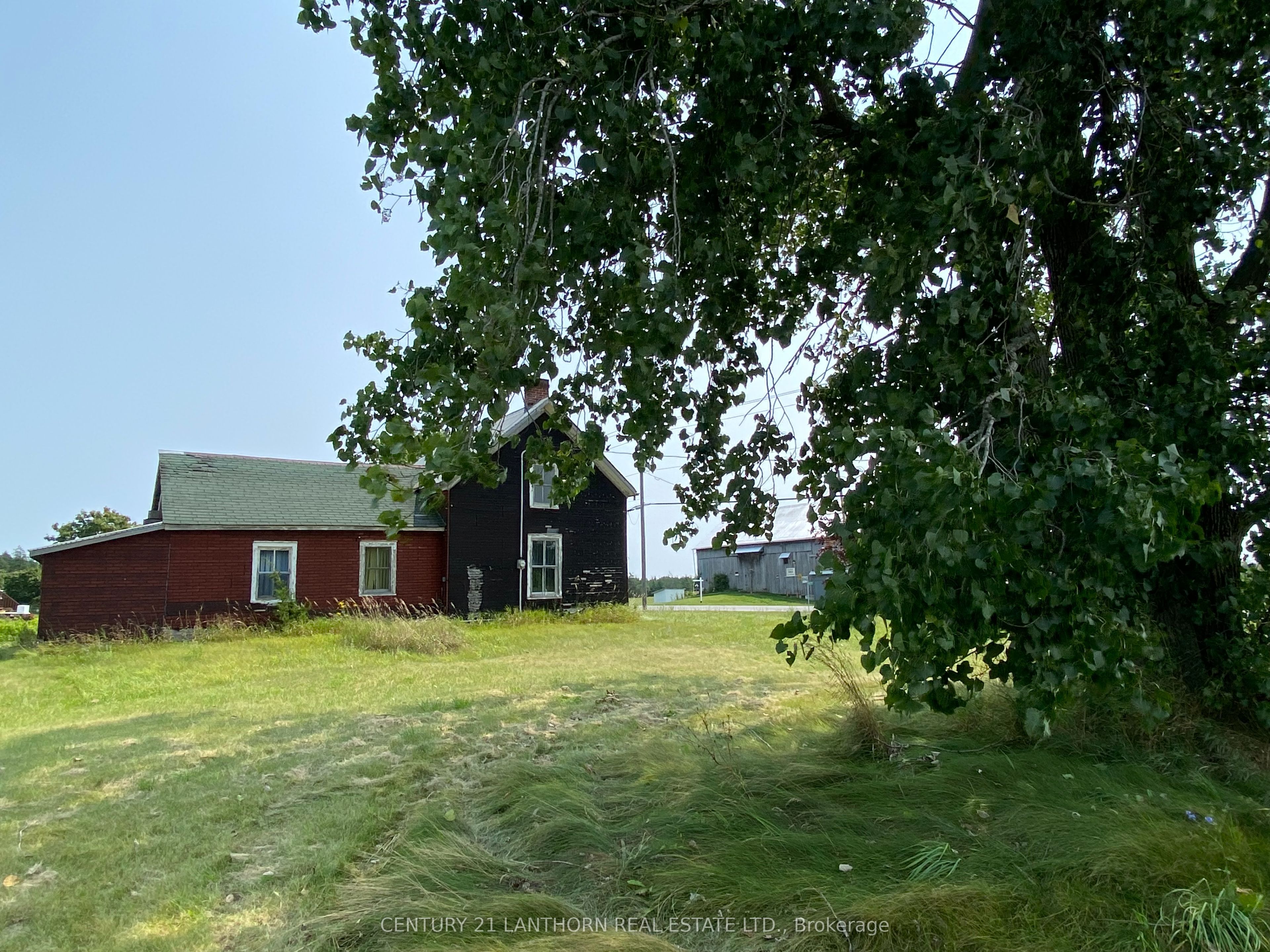 1677 County 8 Road Property Photo 1