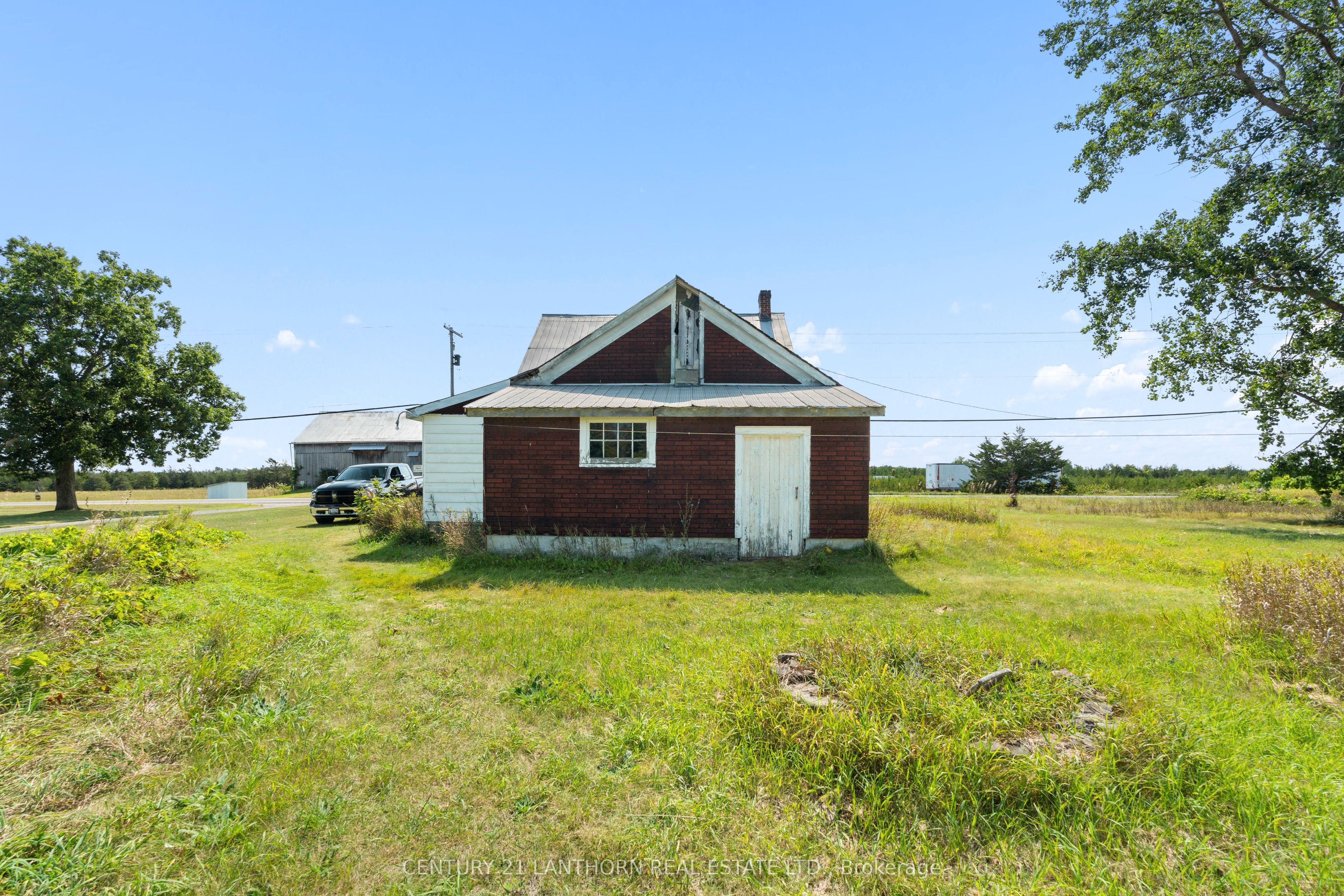 1677 County 8 Road Property Photo 5