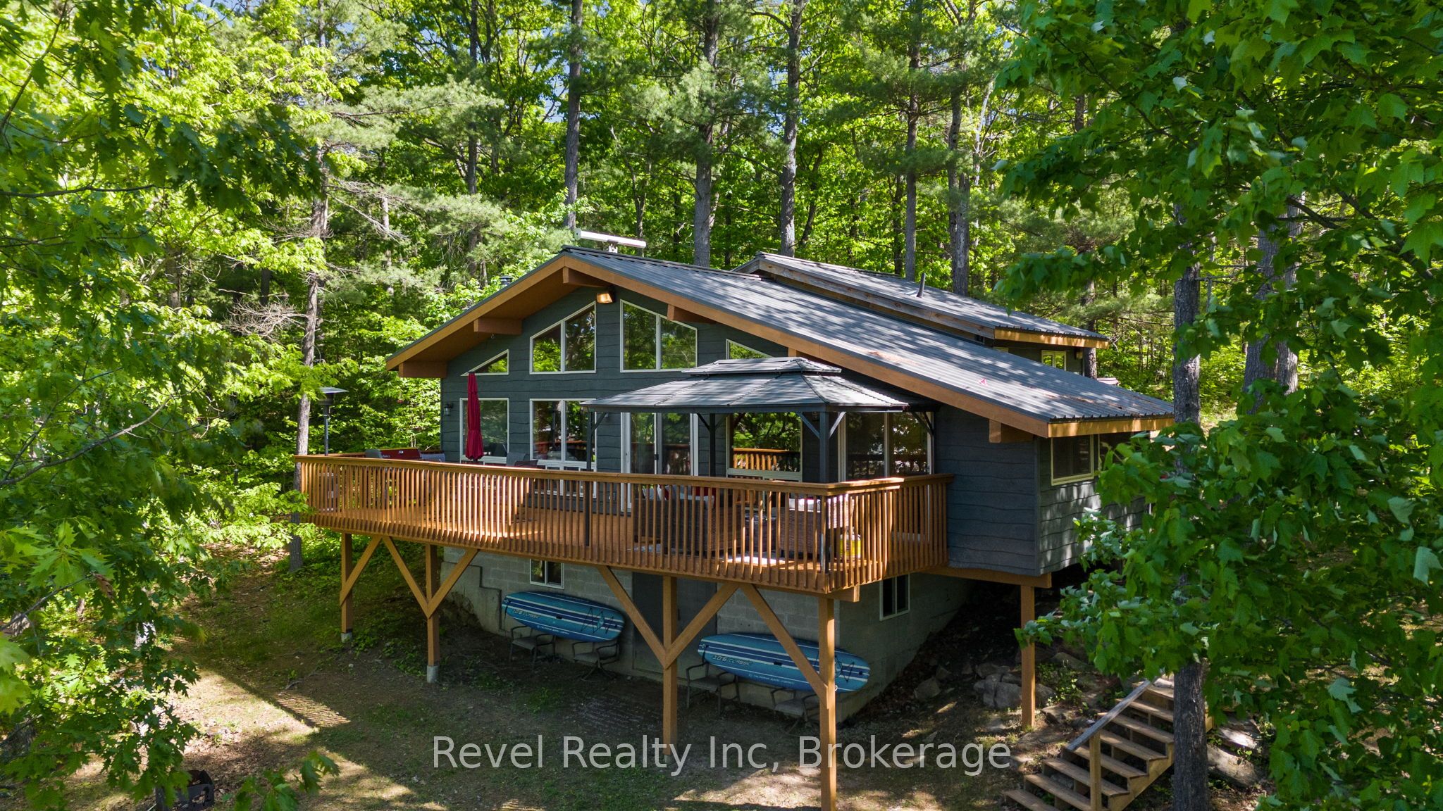 5 Severn River 406 Property Photo 2